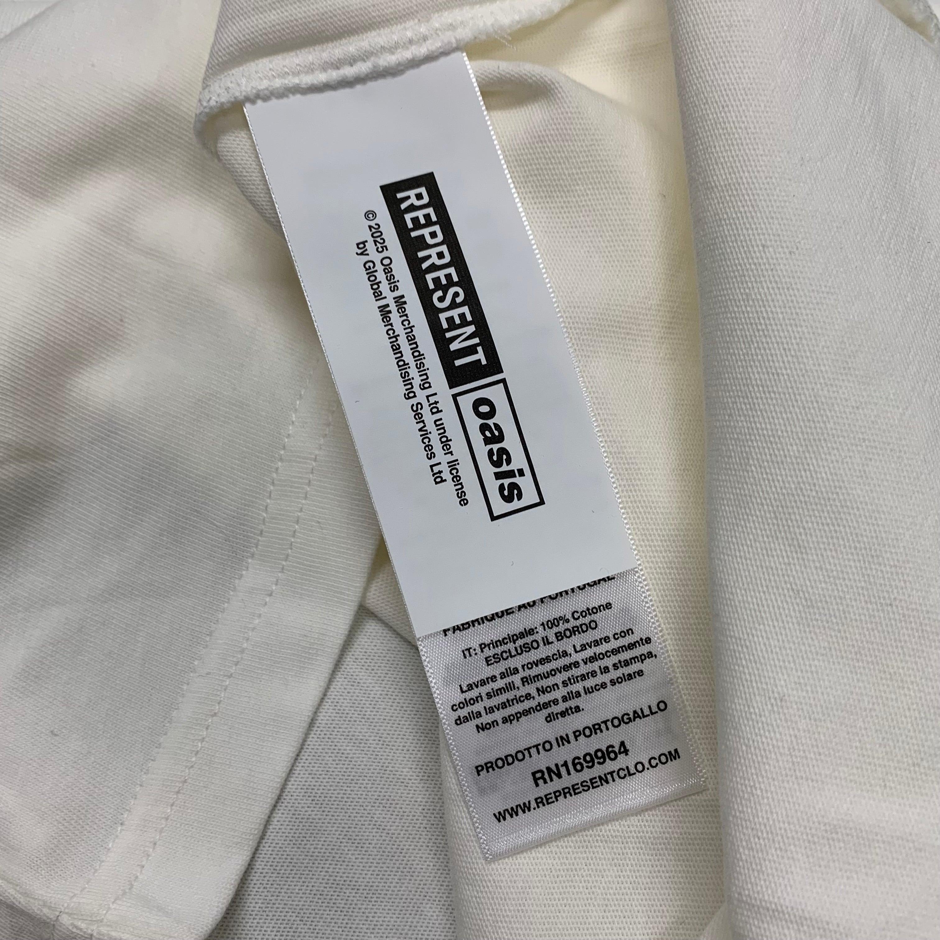 Represent XS Tee Oasis Owners Club Flat White T-Shirt
