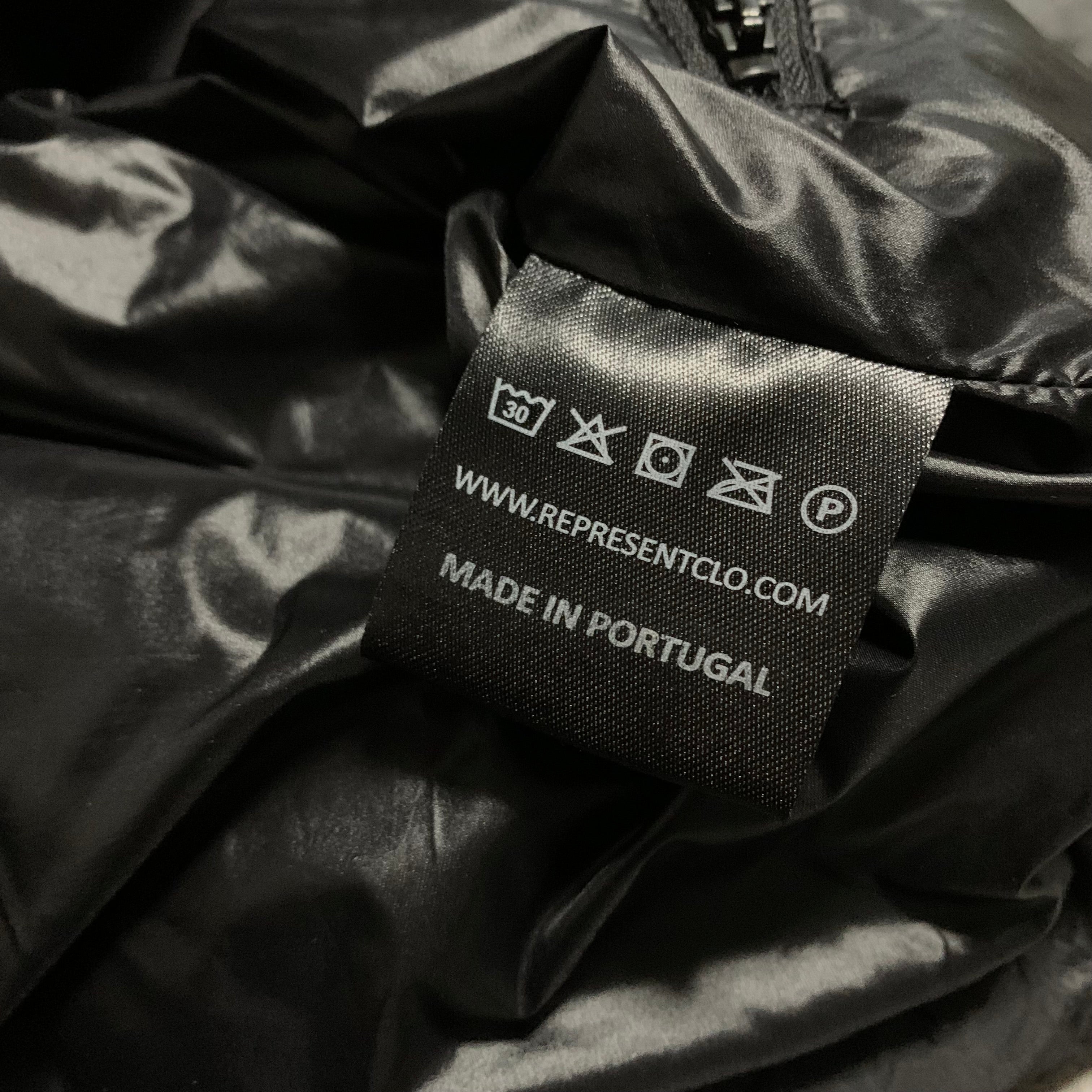 Represent Small Puffer Gilet Vest Black All Over Logo 2022