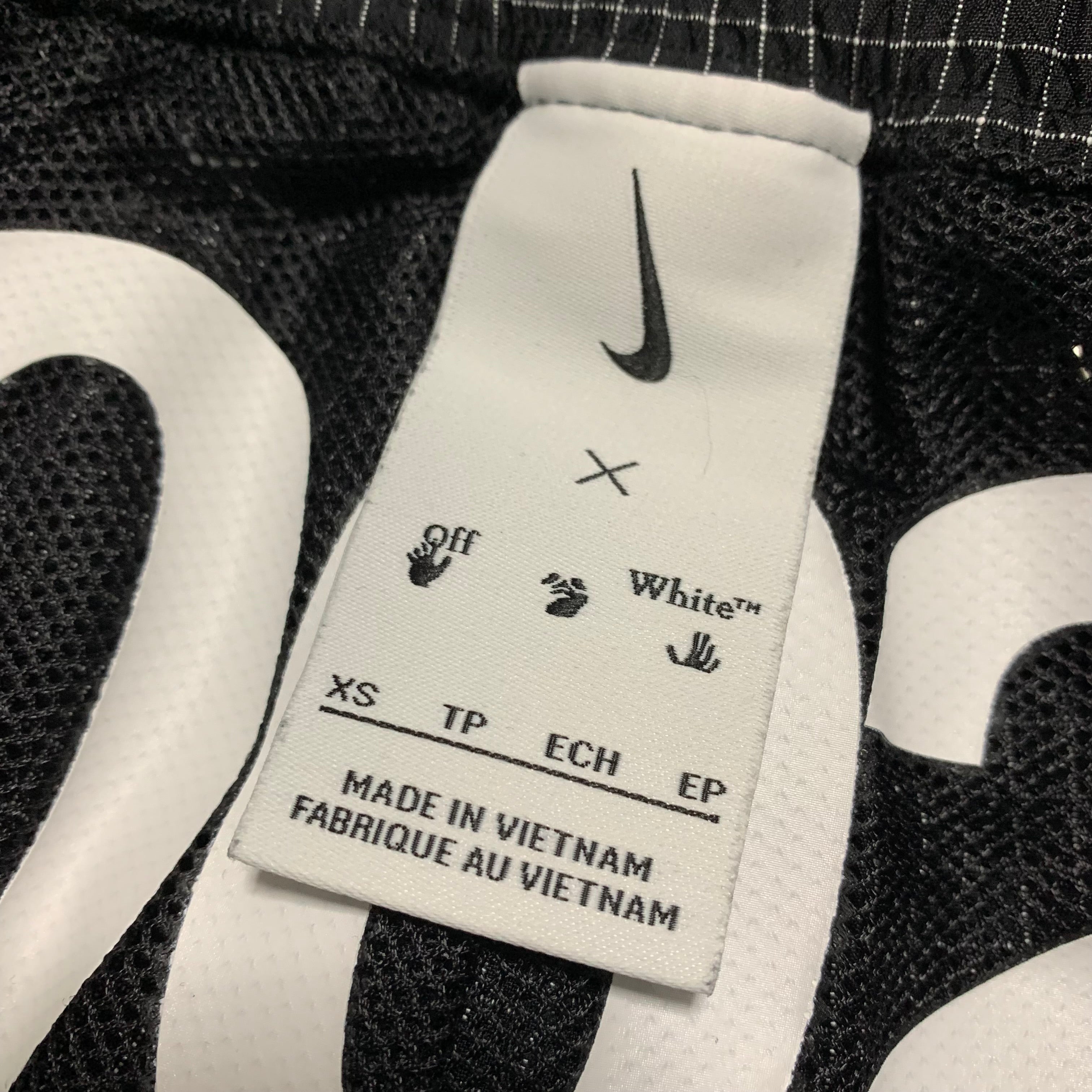 Off White Nike XS Shorts Black Woven 002 Shorts 2022