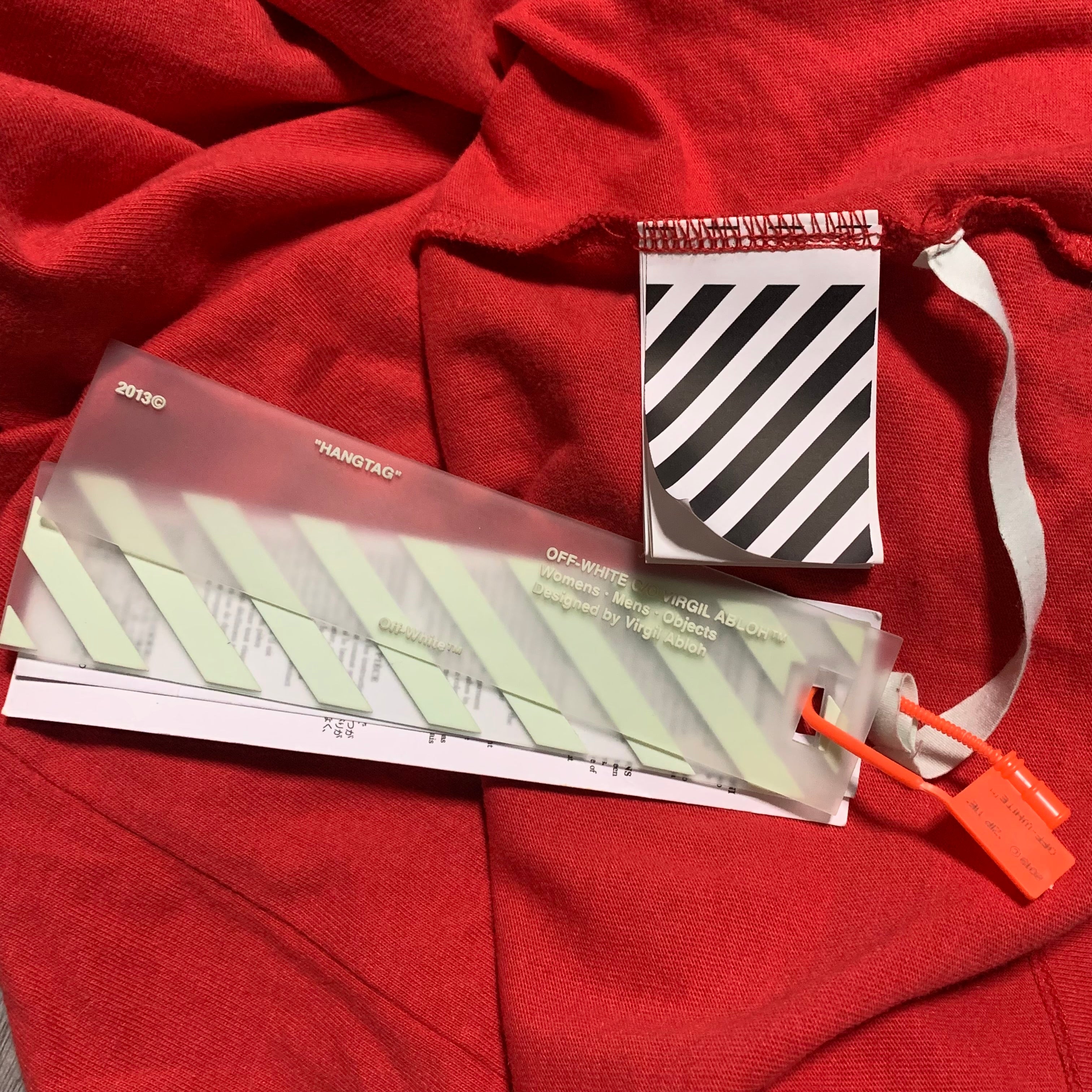 Off White Large Airport Arrows Red Tee Virgil Abloh