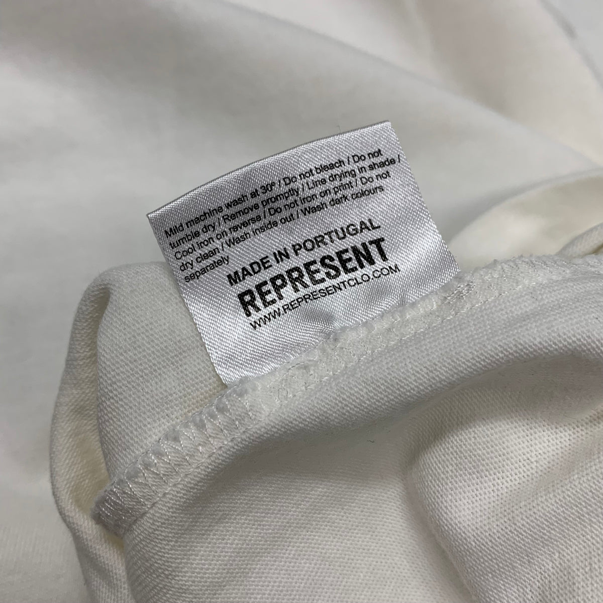 Represent Medium Tee Mascot Flat White Pocket T-Shirt