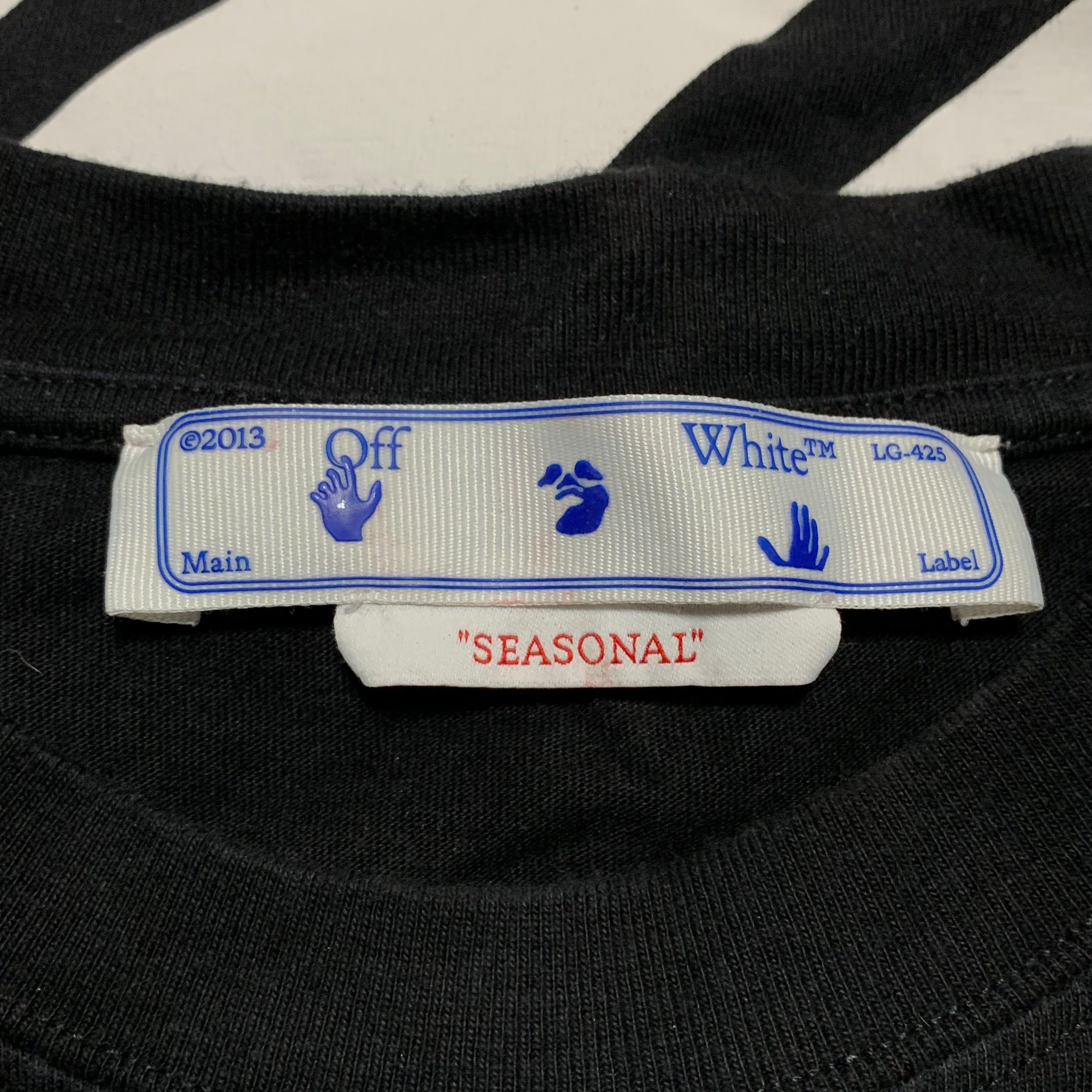 Off White Medium Wave Diagonal Black Tee Virgil Abloh