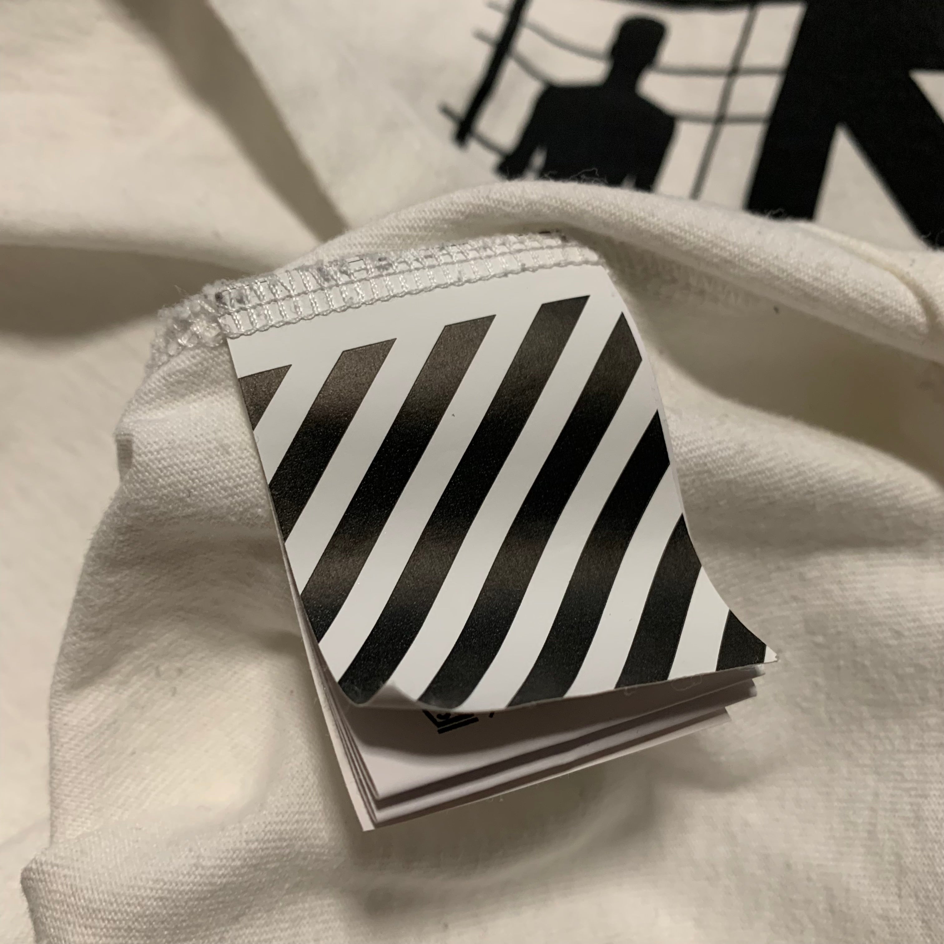 Off White XS Half Arrows Man White Long Sleeve Tee Virgil Abloh (OMAB001S20185010)