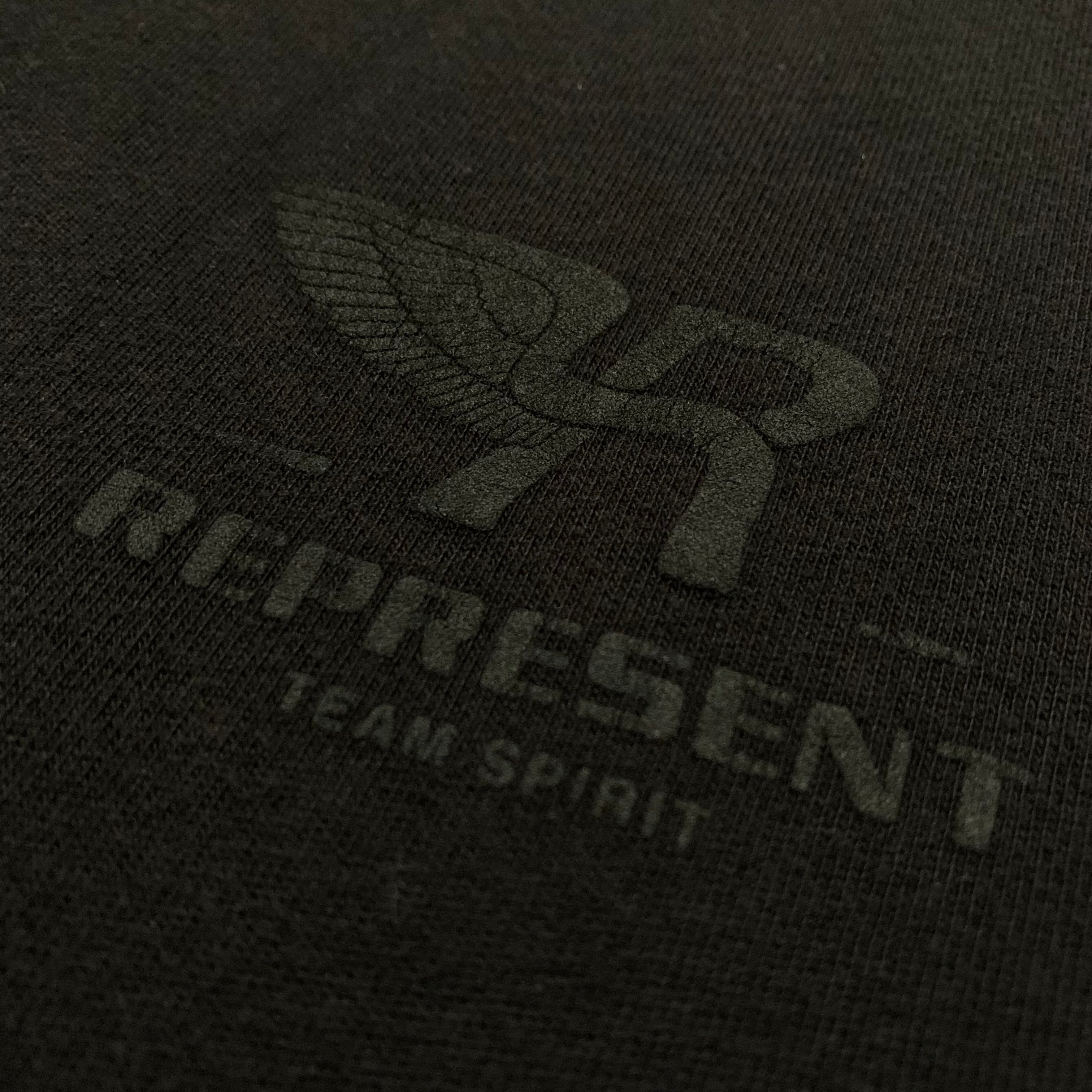 Represent XS Team Spirit Off Black Tee