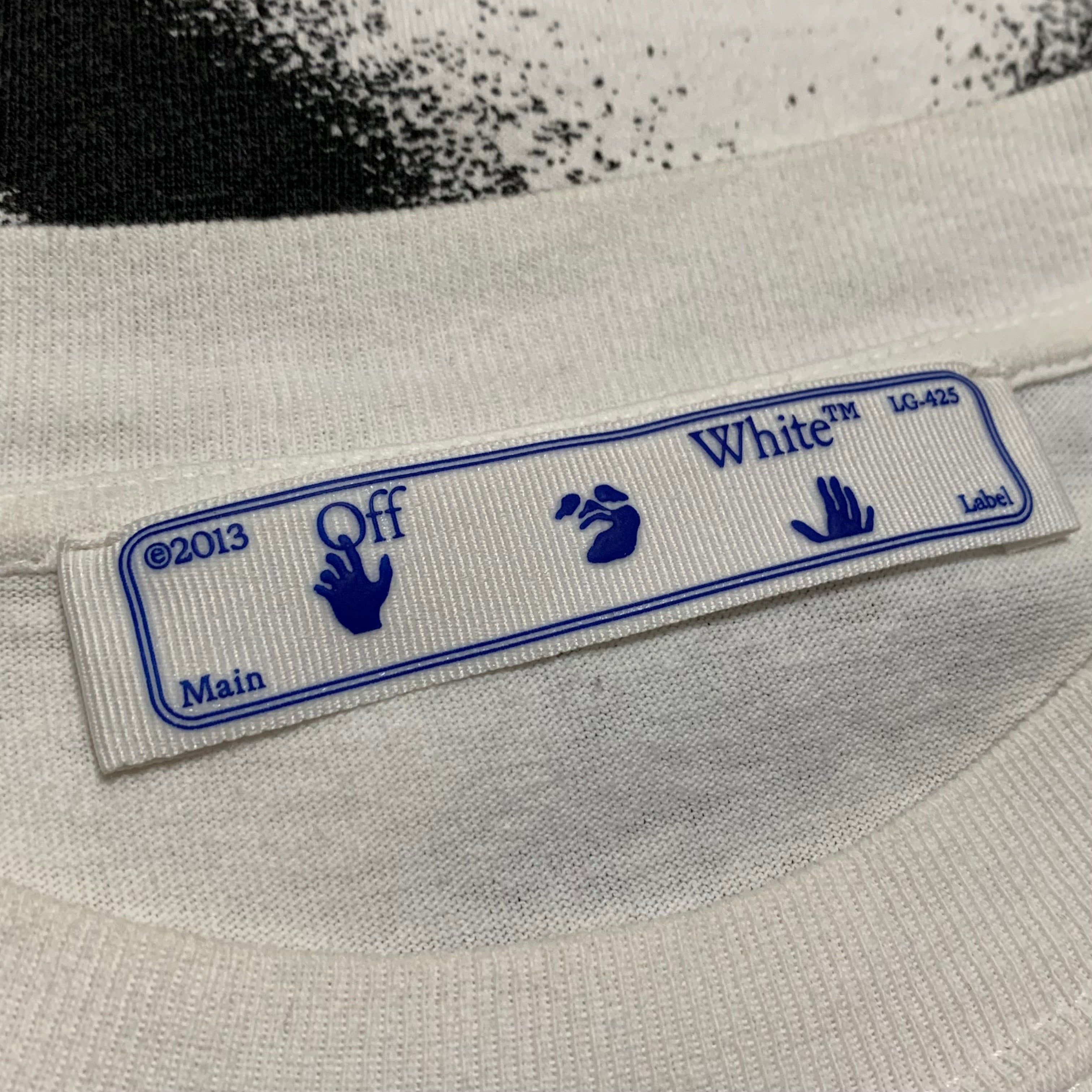 Off White Medium Graffiti Arrows White Tee Virgil Abloh