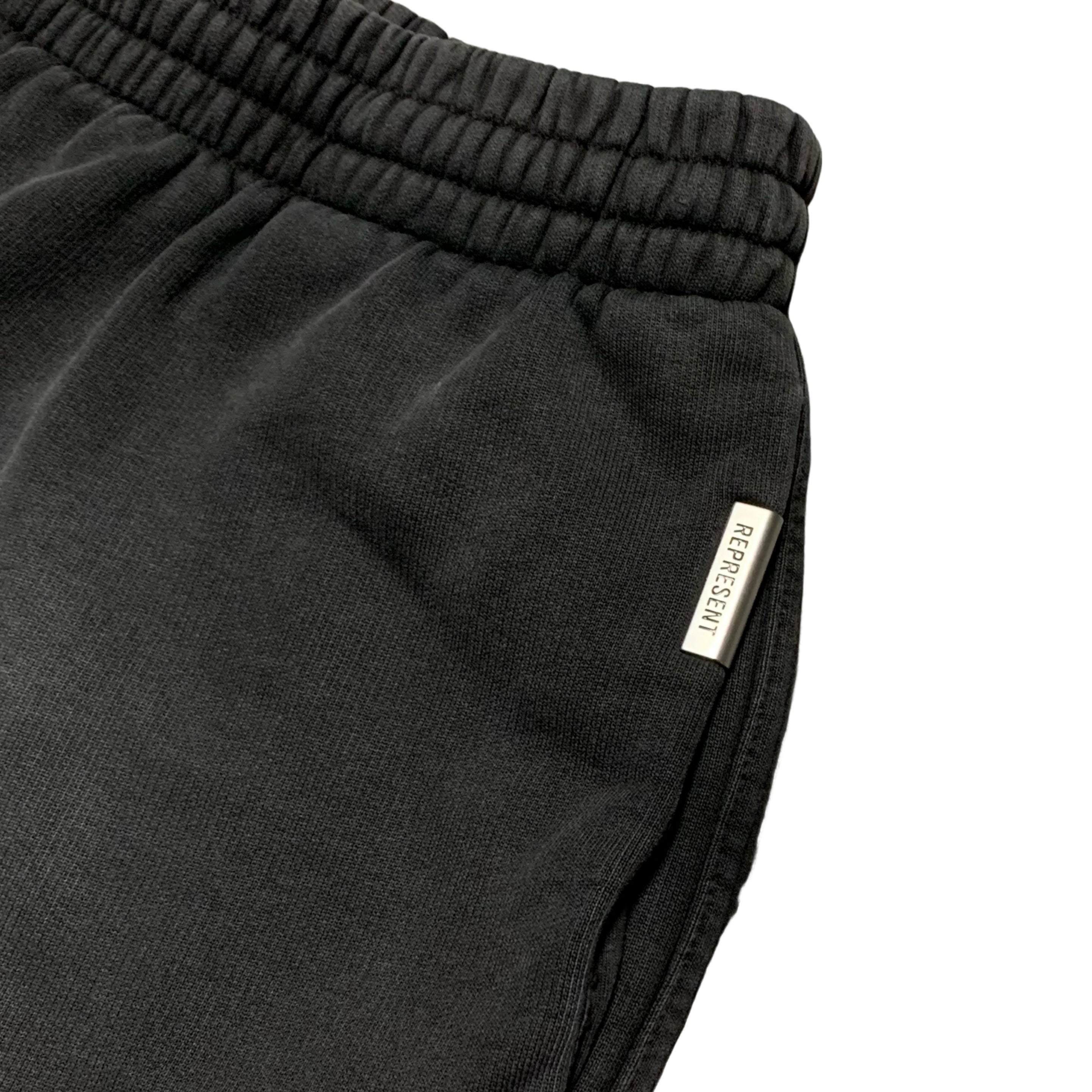 Represent Medium Shorts Owners Cub Stained Black Bottoms