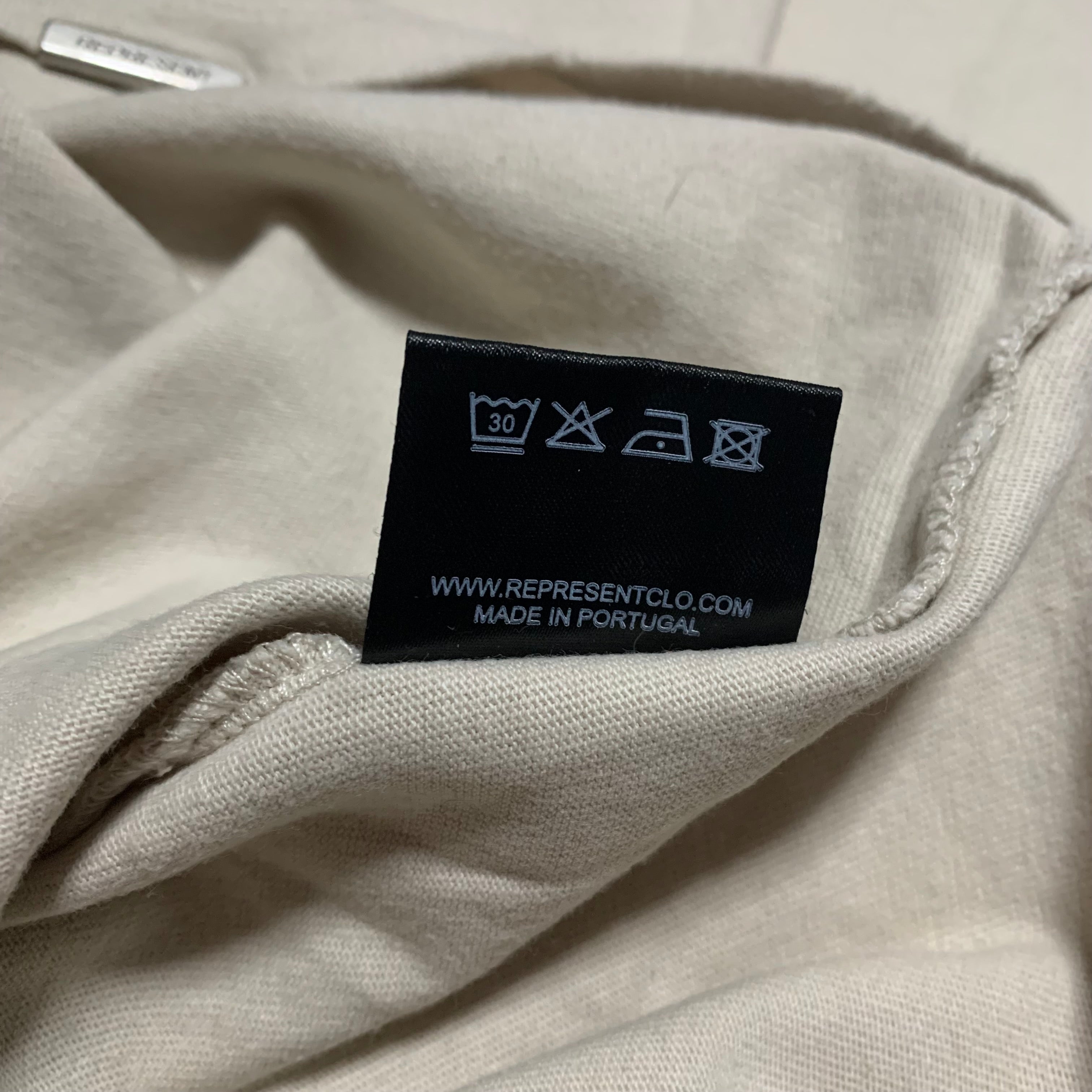 Represent Small British Thunder Vintage White Tee