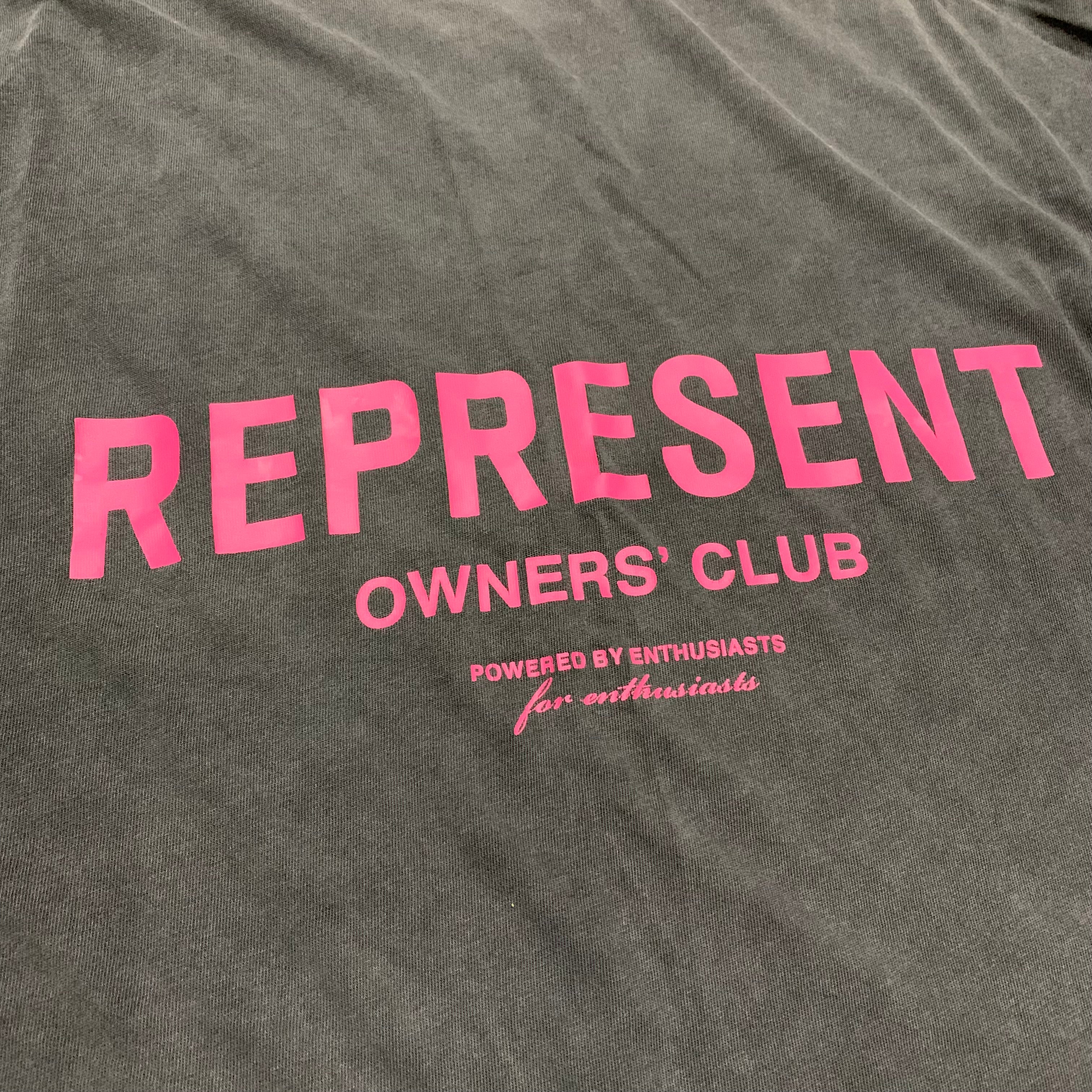 Represent XS Owners Club Vintage Grey Tee Pink Graphic