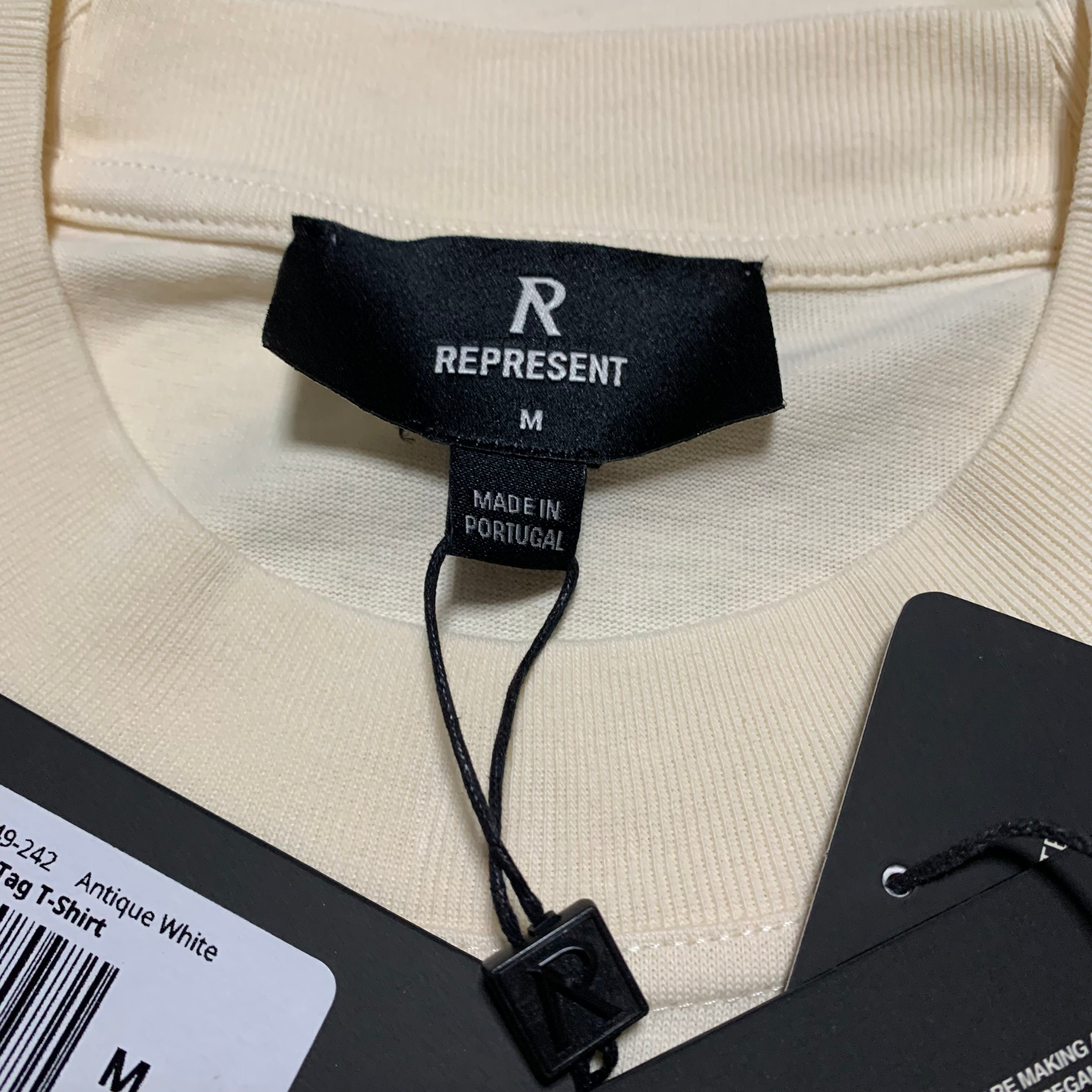 Represent Medium Luggage Tag Antique White Tee