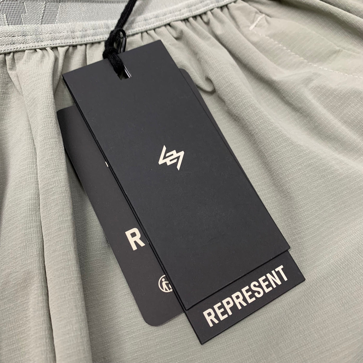 Represent Small Shorts 247 Fused Short Sage Khaki Bottoms
