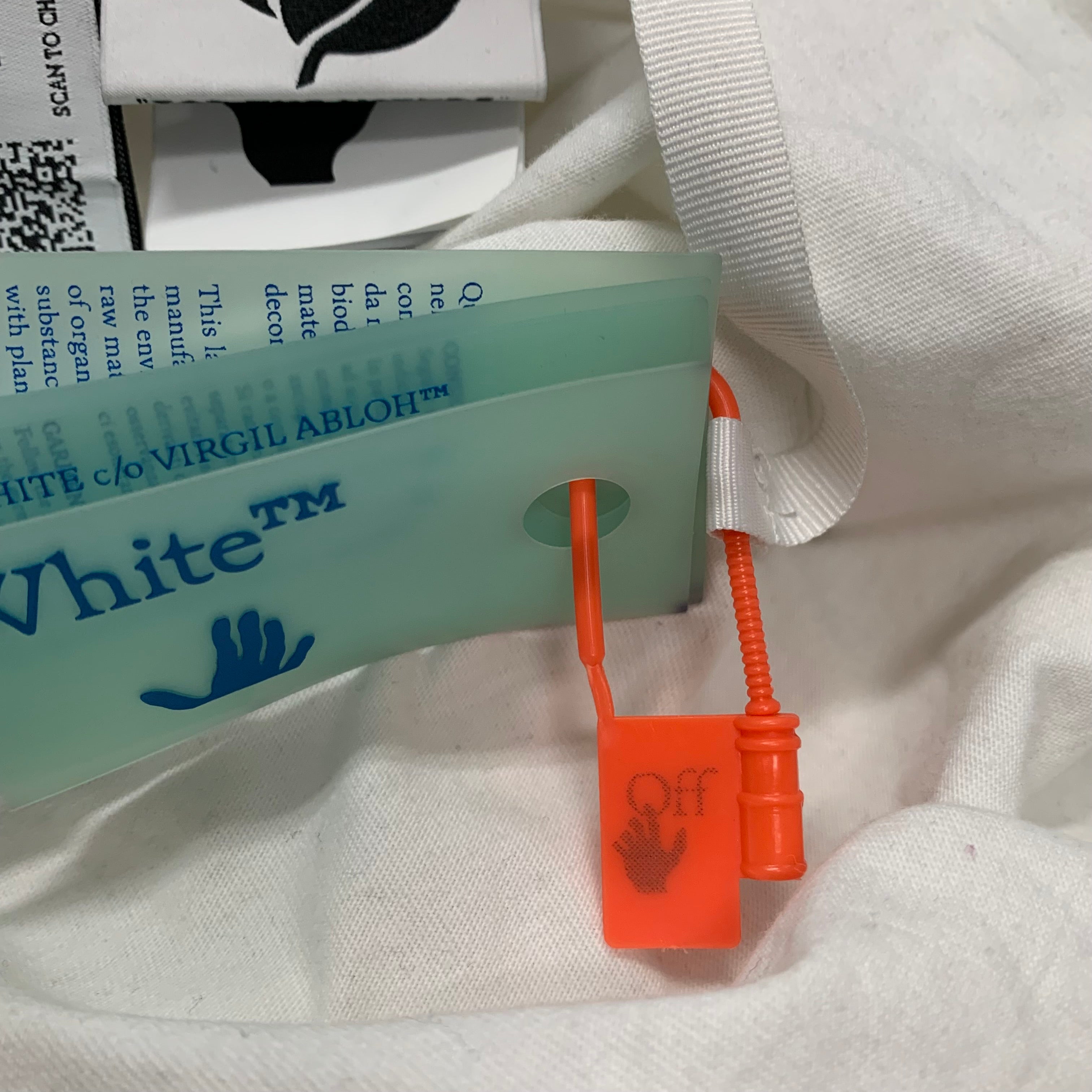 Off White Small Tee 70s Type Casual White T-Shirt Virgil Abloh