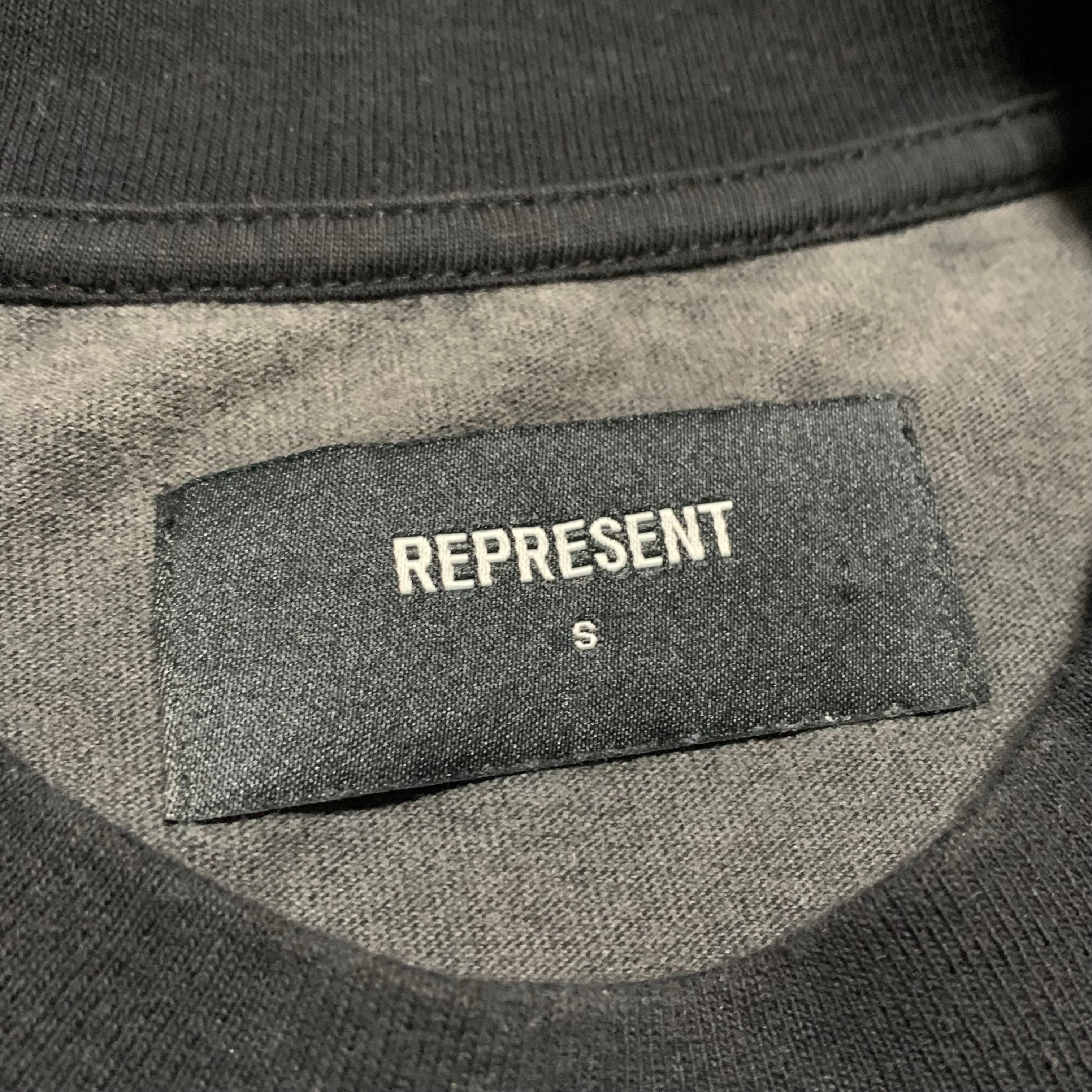 Represent Small Arched Logo Vintage Grey Tee