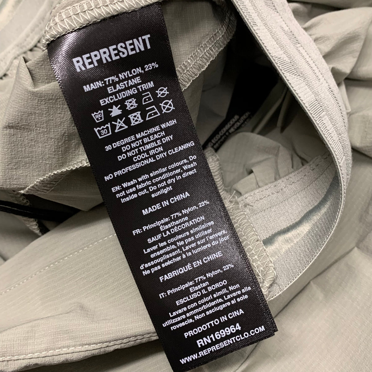 Represent Small Shorts 247 Fused Short Sage Khaki Bottoms