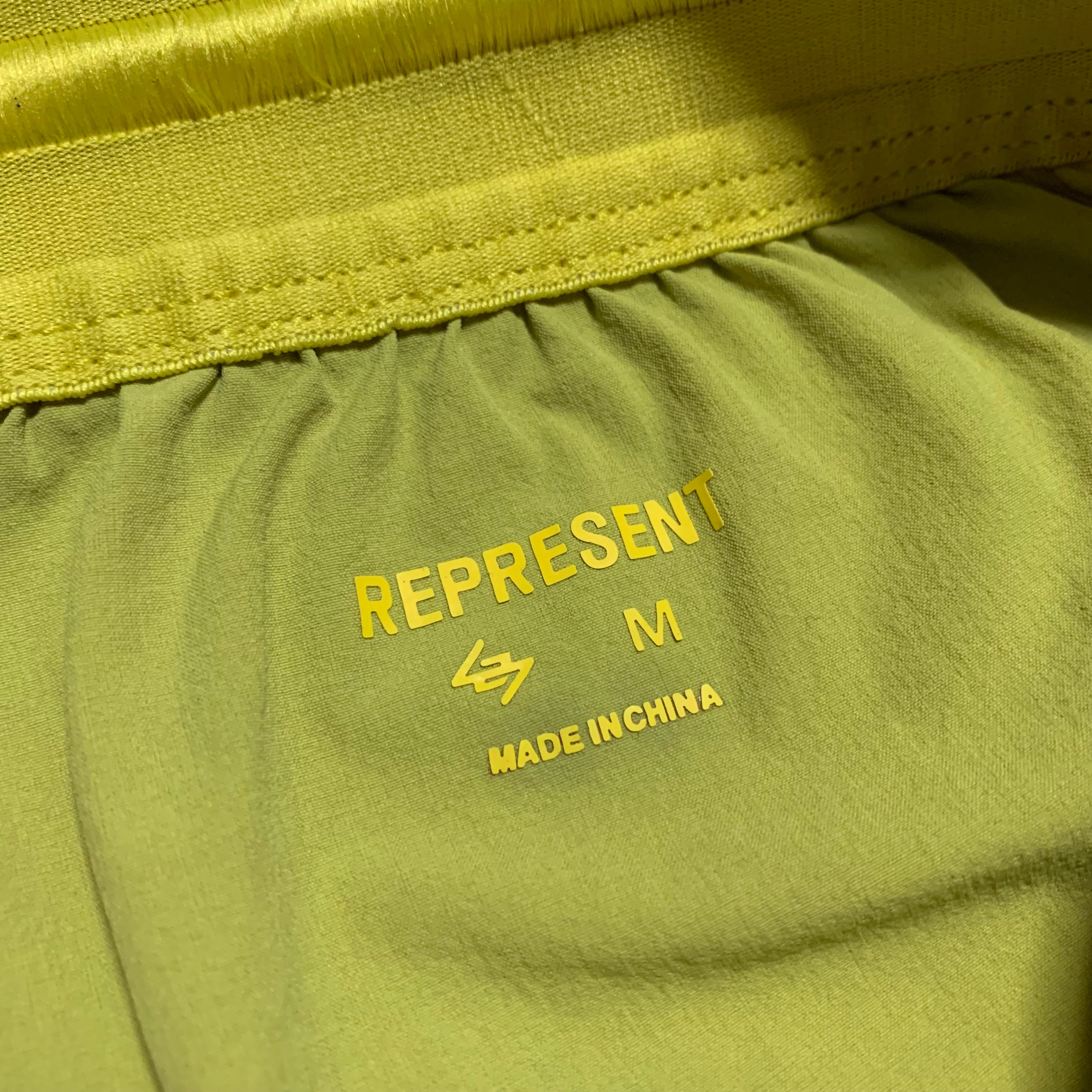 Represent Medium Shorts 247 Yellow Training Pants Bottoms