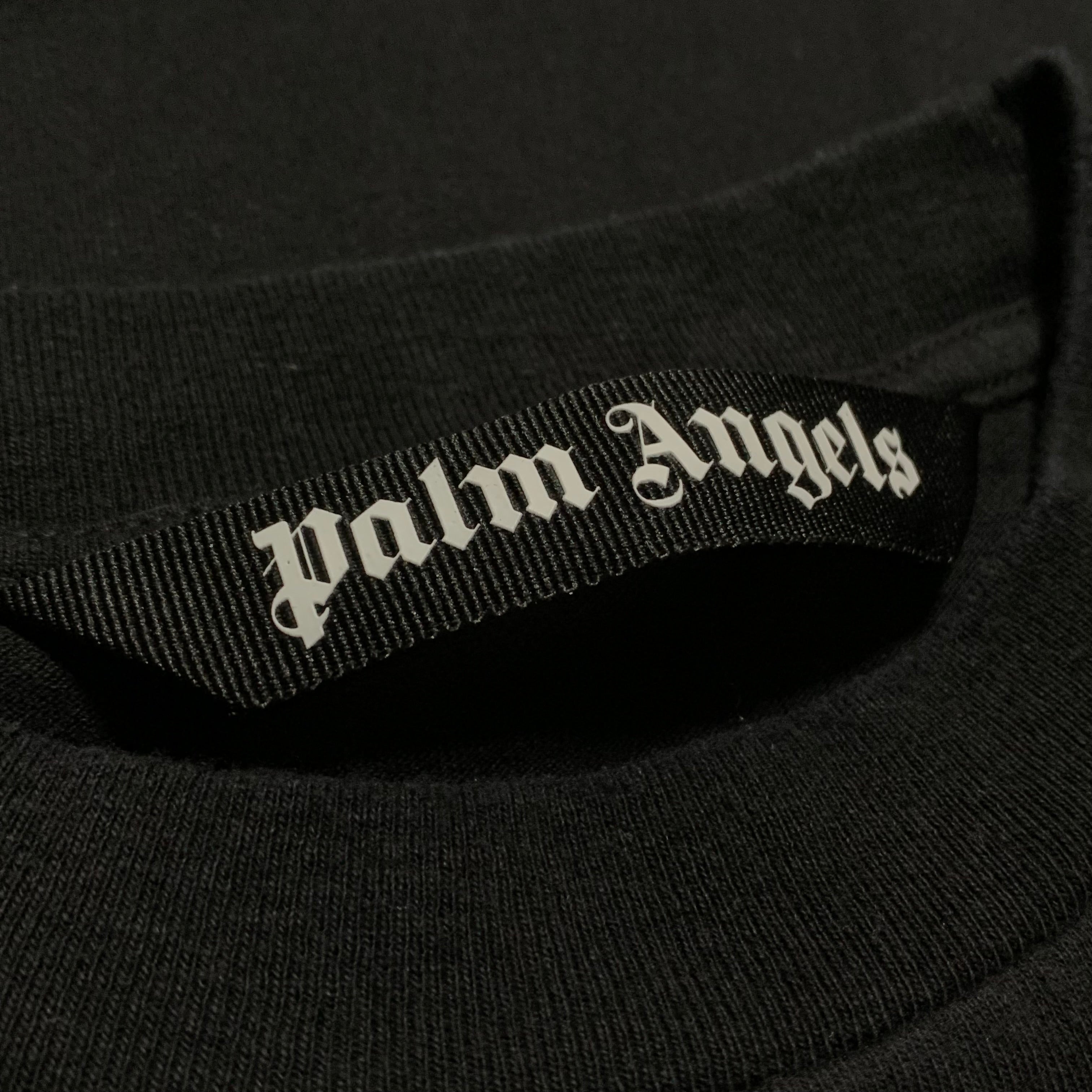 Palm Angels Medium Dubai Sprayed Heart Black Tee