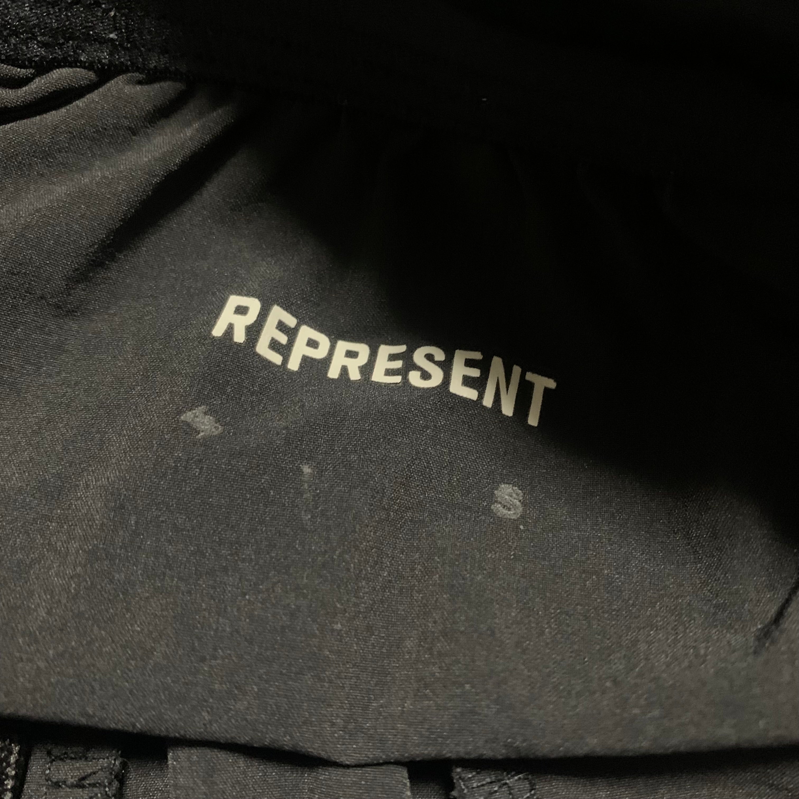 Represent Small Shorts 247 Fused Black Bottoms