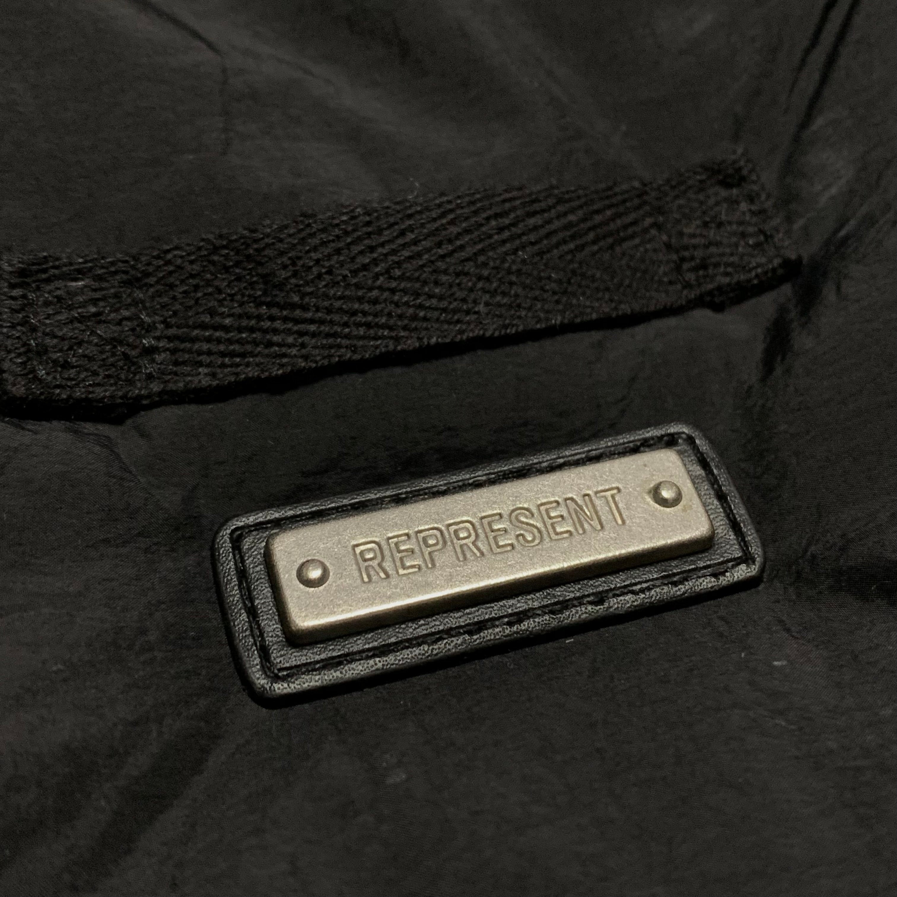 Represent XS Puffer Vest Black Gilet Oversized 2022