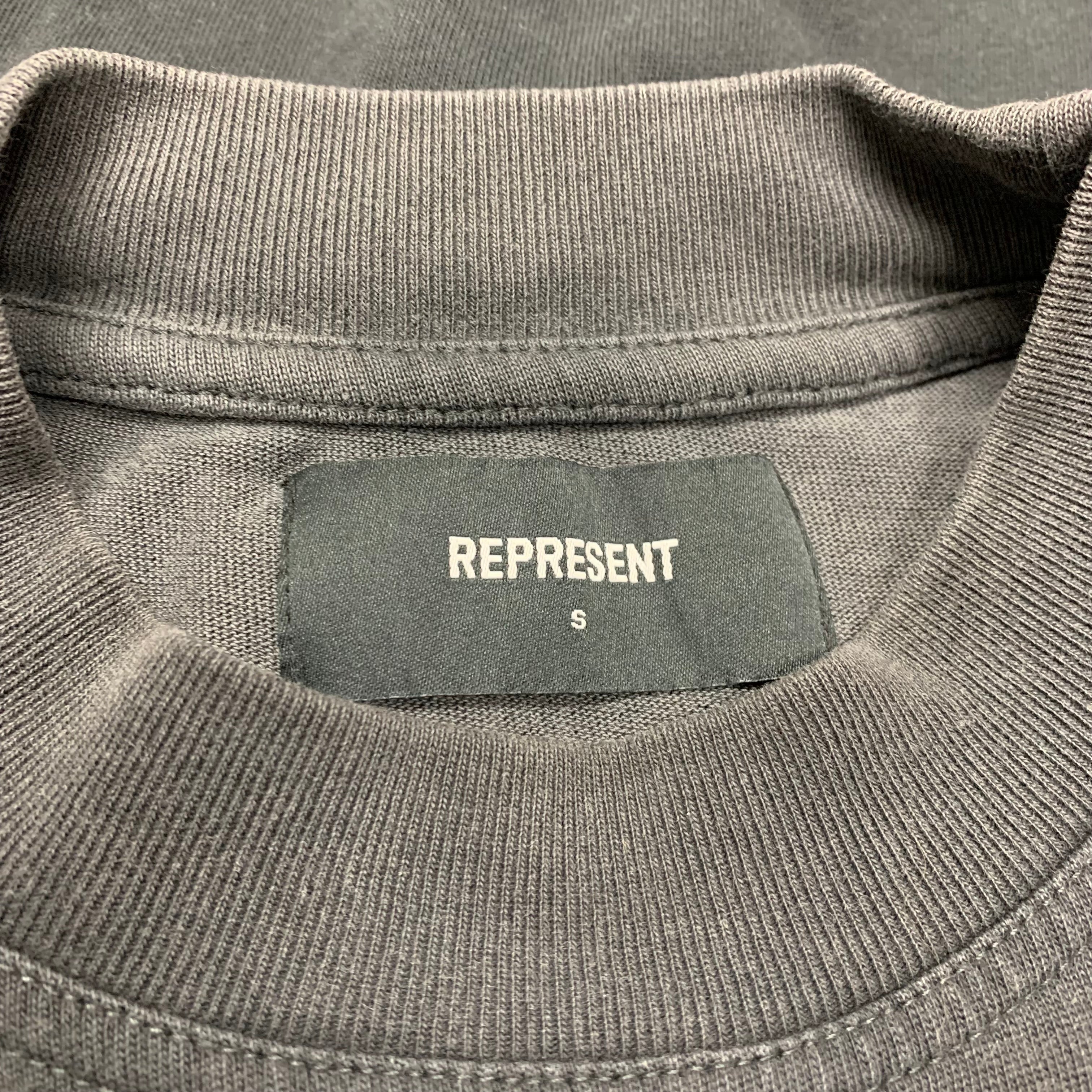 Represent Small Tee Thoroughbred Dog Vintage Black T-Shirt