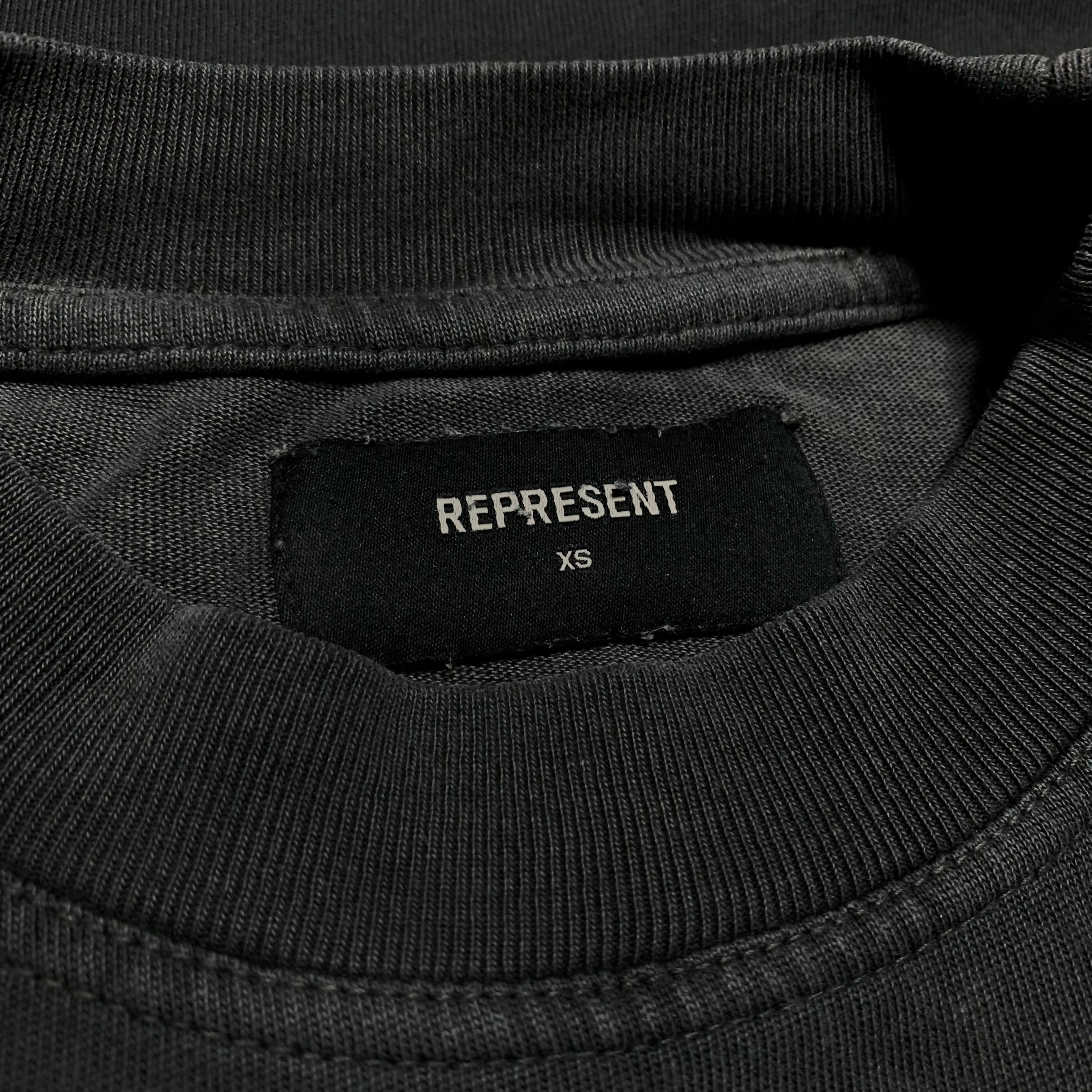 Represent XS Leopard Graphic Vintage Black Tee