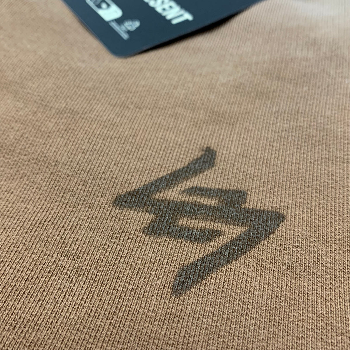 Represent Large Shorts 247 Motion Rust Jogger