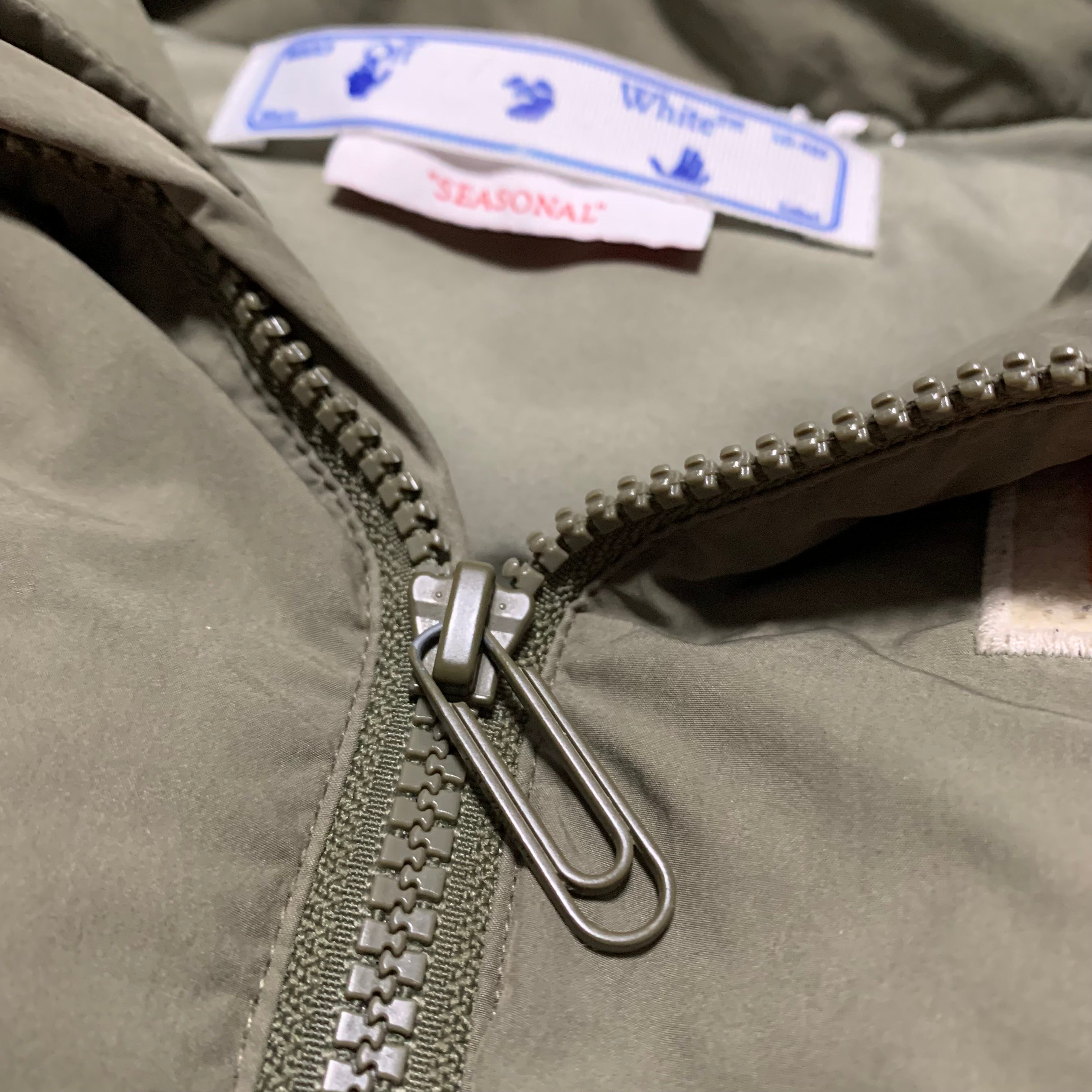 Off White Medium Puffer Logo Patch Army Green Jacket Virgil Abloh 2022