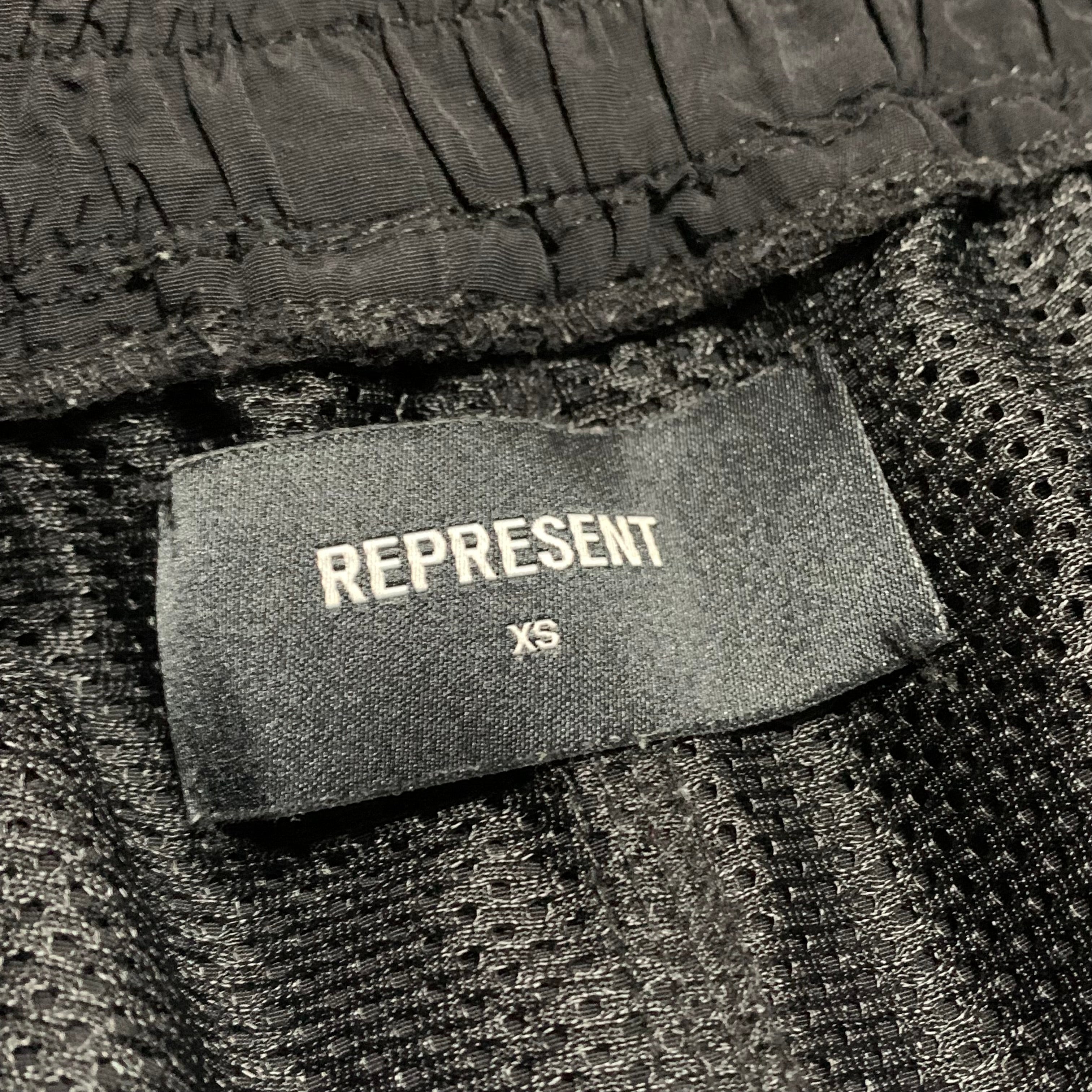 Represent XS Shorts Signature Black Bottoms