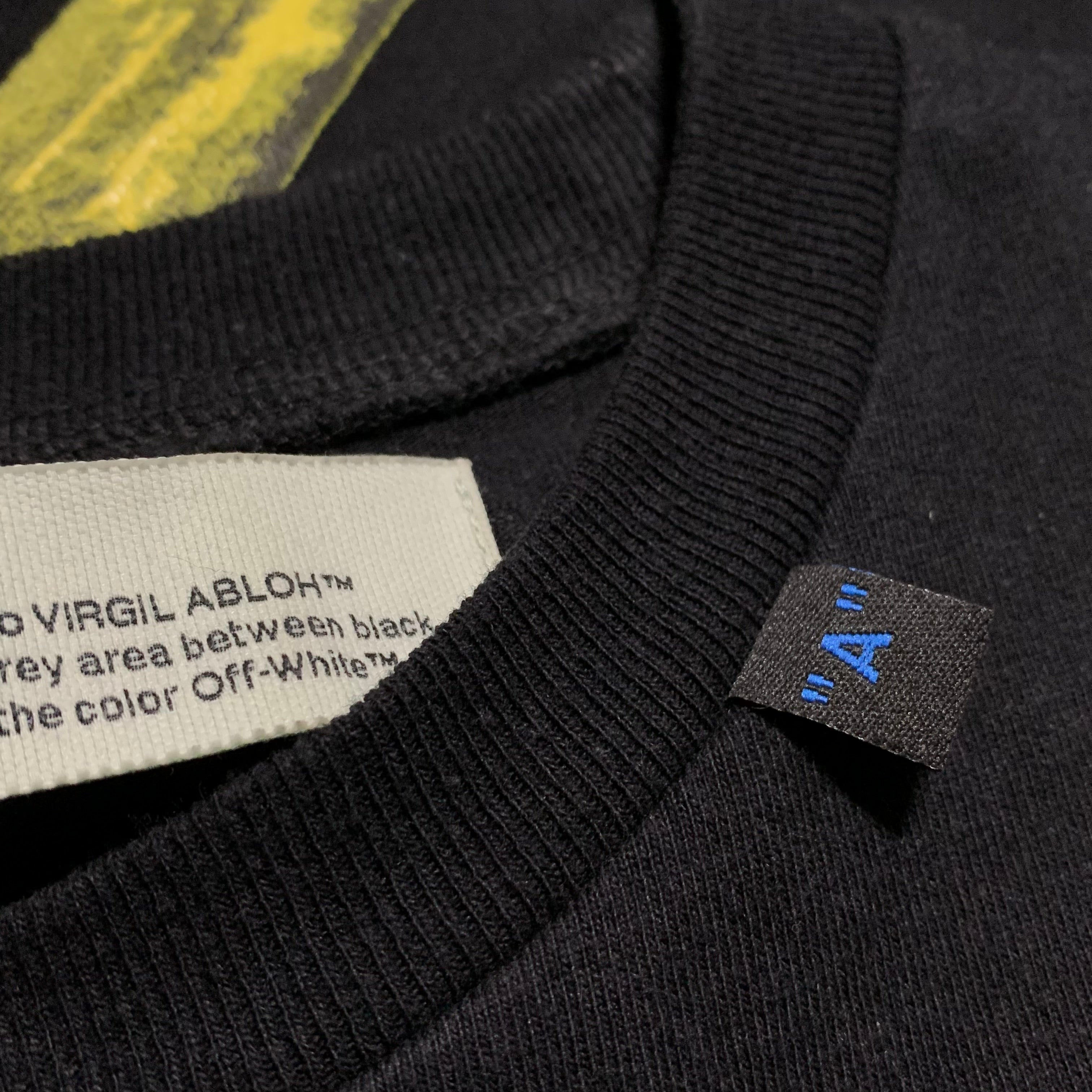 Off White XS Yellow Acrylic Arrows Black Tee Virgil Abloh