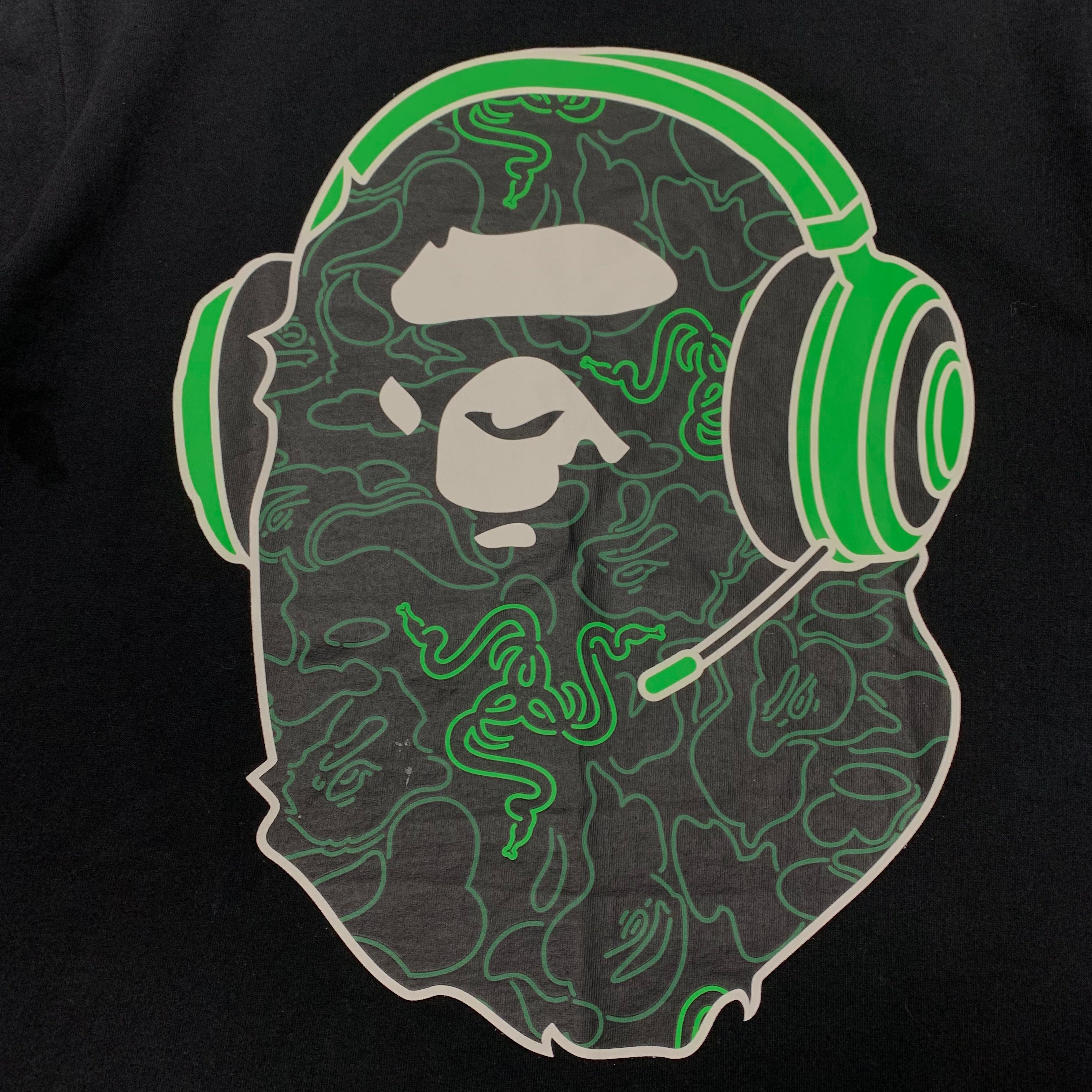 Bape Medium Tee Razor Neon Camo Ape Head Black T-Shirt A Bathing Ape