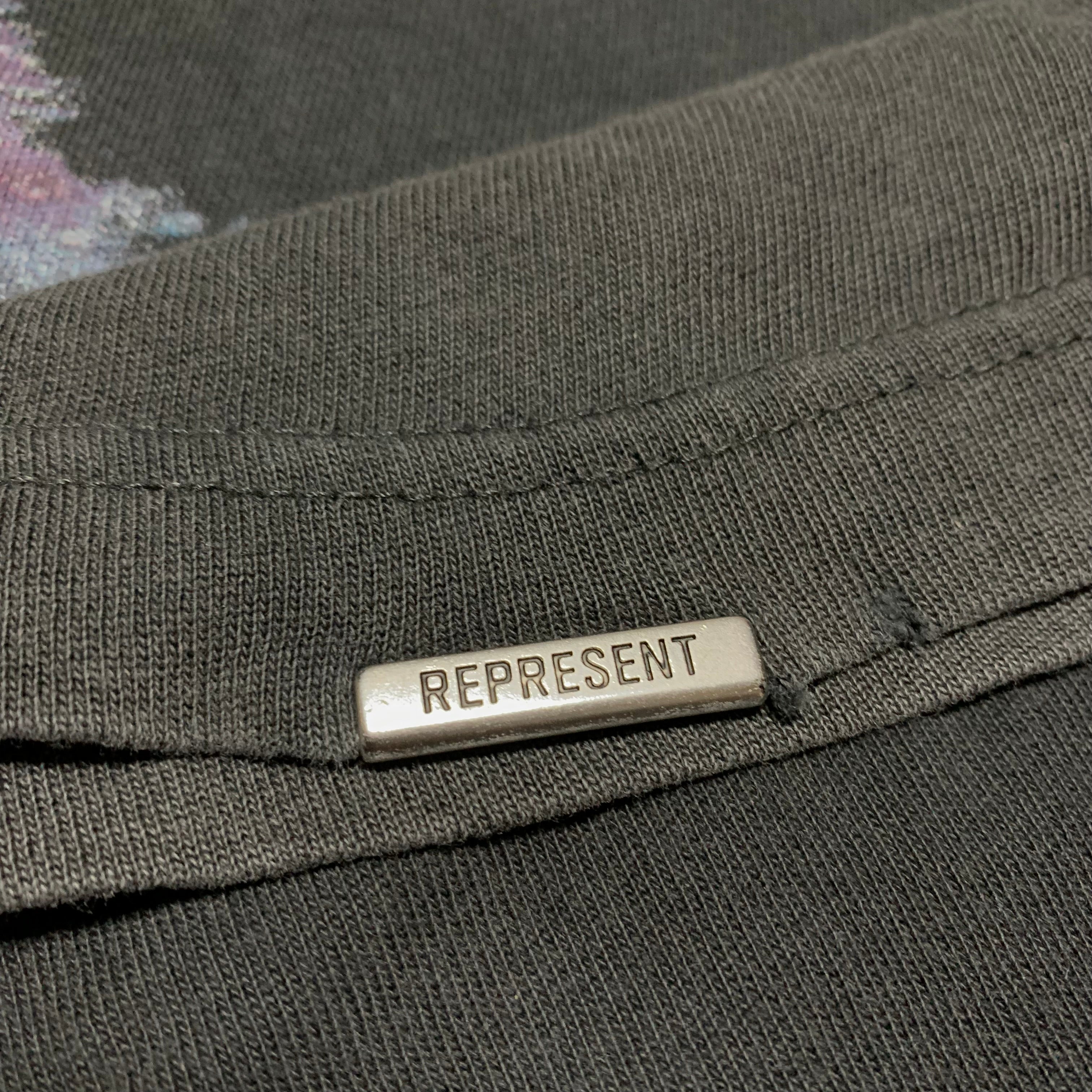 Represent Medium Shark Vintage Black Tee Only The Strong Survive