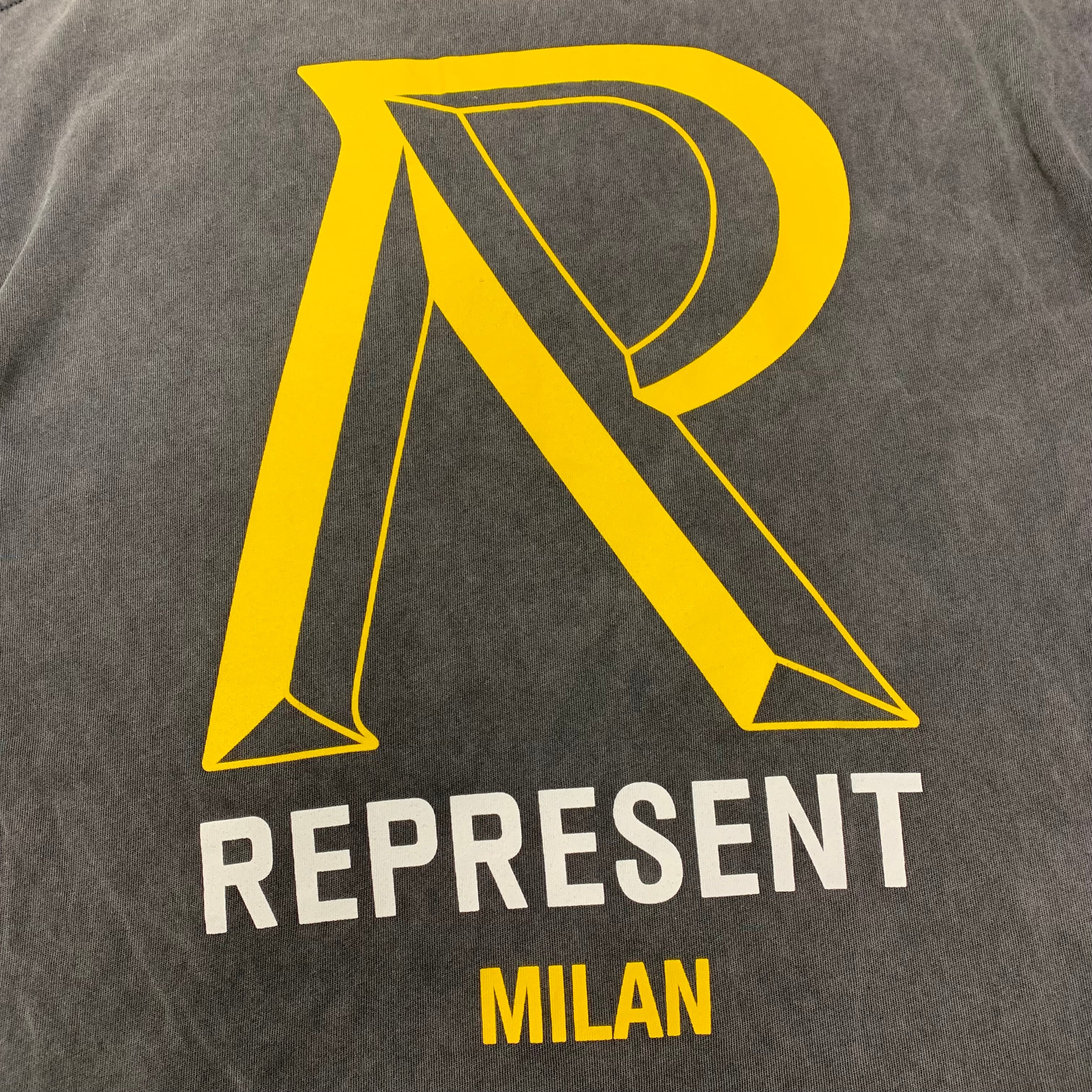 Represent Small Tee Milan Initial Vintage Grey T-Shirt