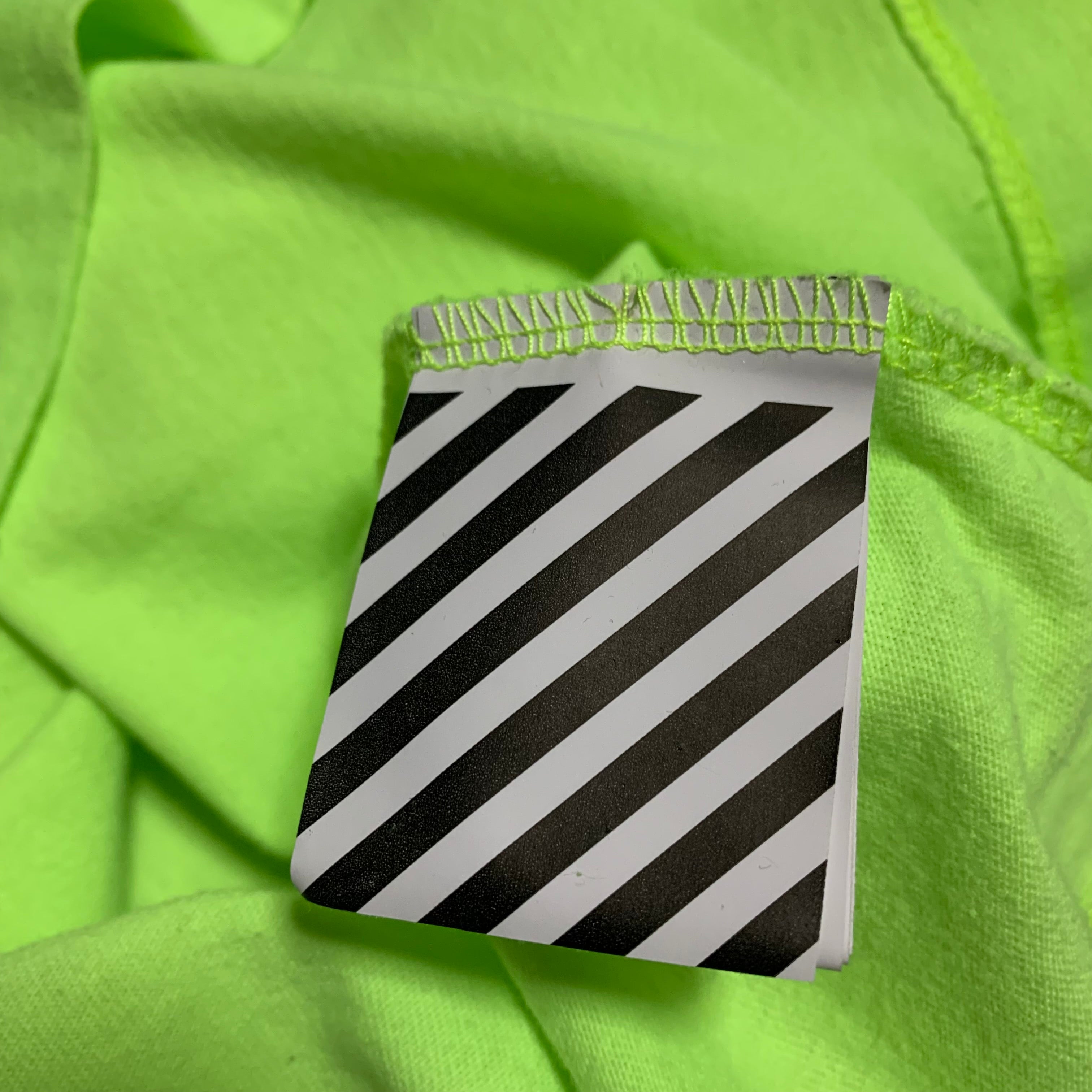 Off White Small Neon Green Arrows Tee Virgil Abloh (OMAA027R20185032)