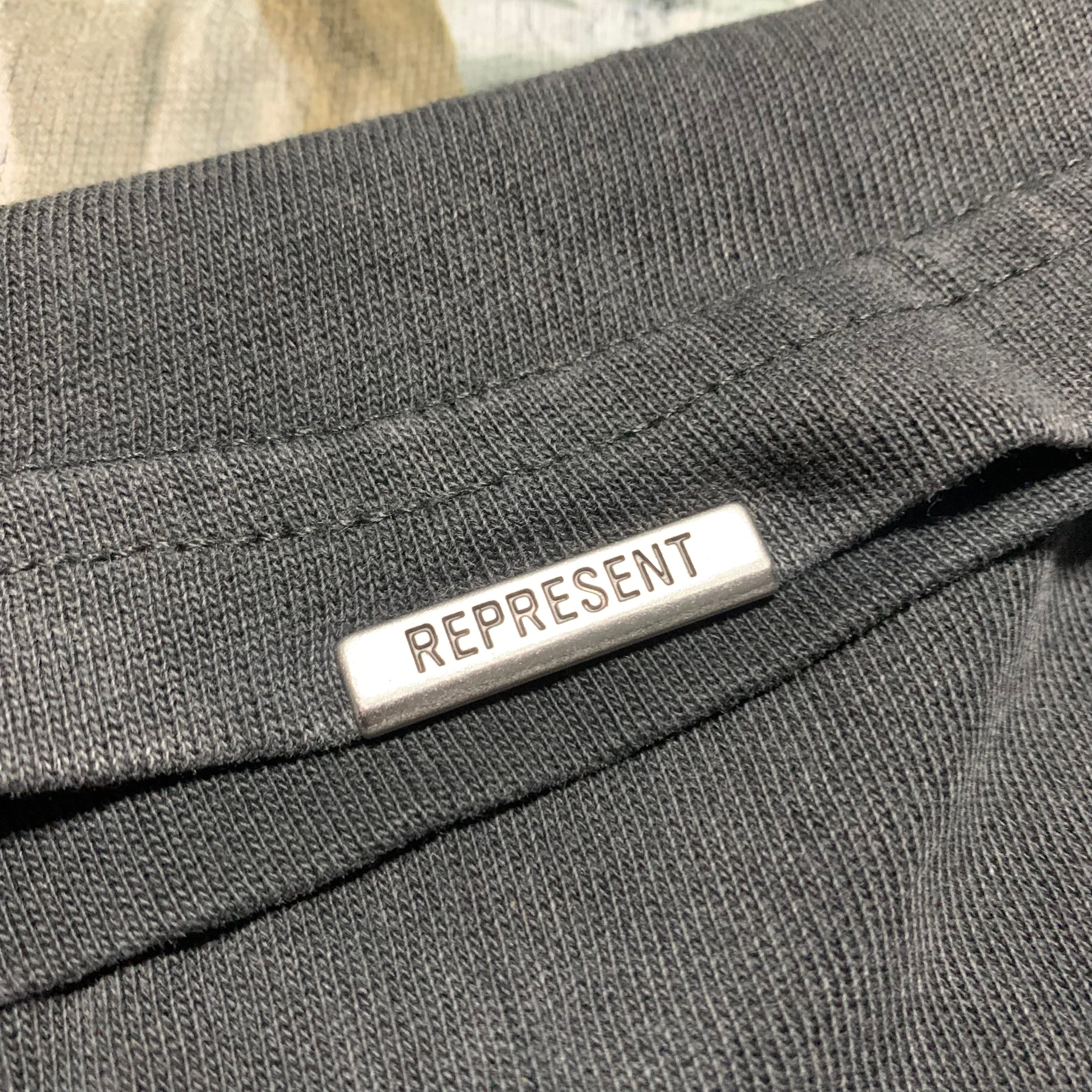 Represent Medium Horizons Aged Black Tee
