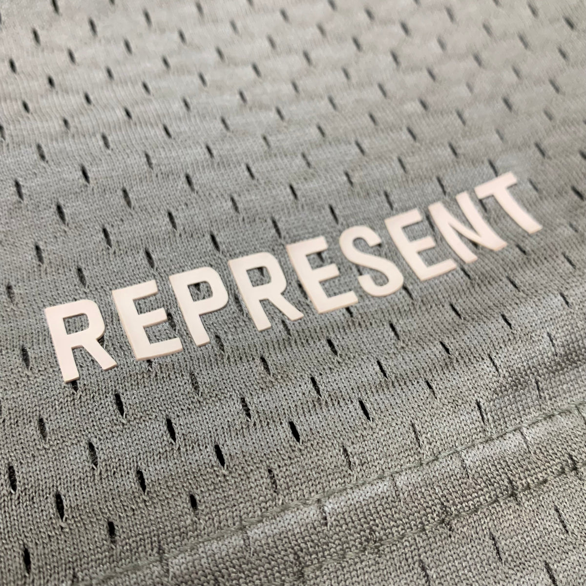 Represent Medium Shorts Owners Club Vintage Khaki Grey Bottoms