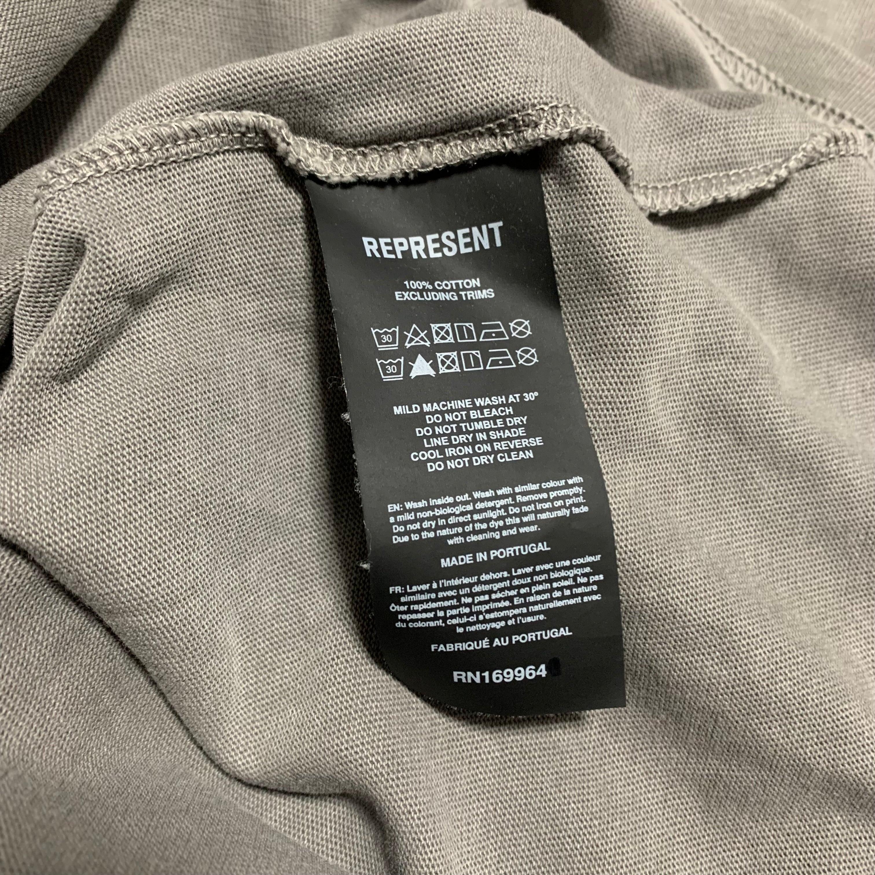 Represent Small Rock Logo Ultimate Grey Tee