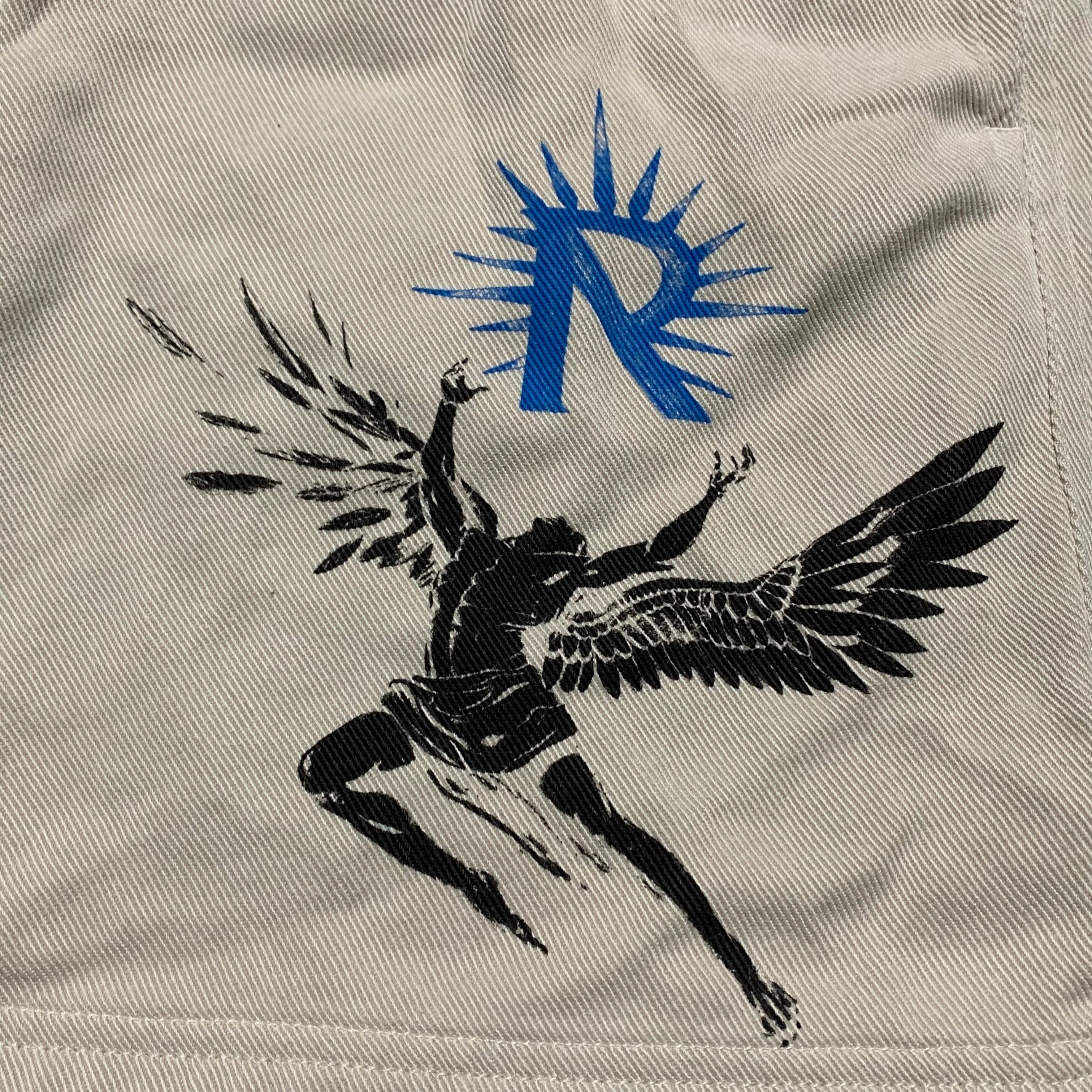 Represent Large Shorts Icarus Off White Bottoms
