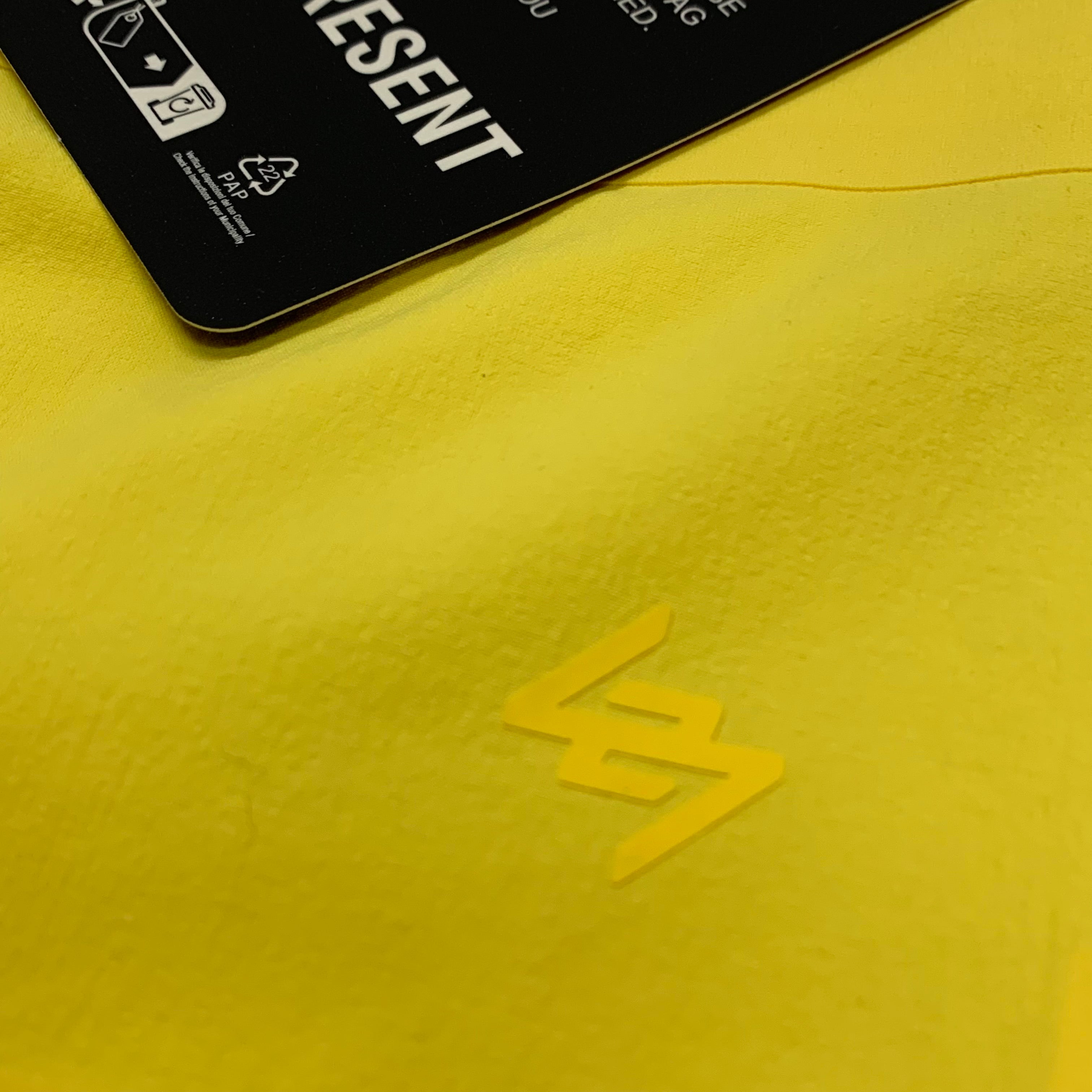 Represent Medium Shorts Team 247 Fused Shorts Lemom Yellow