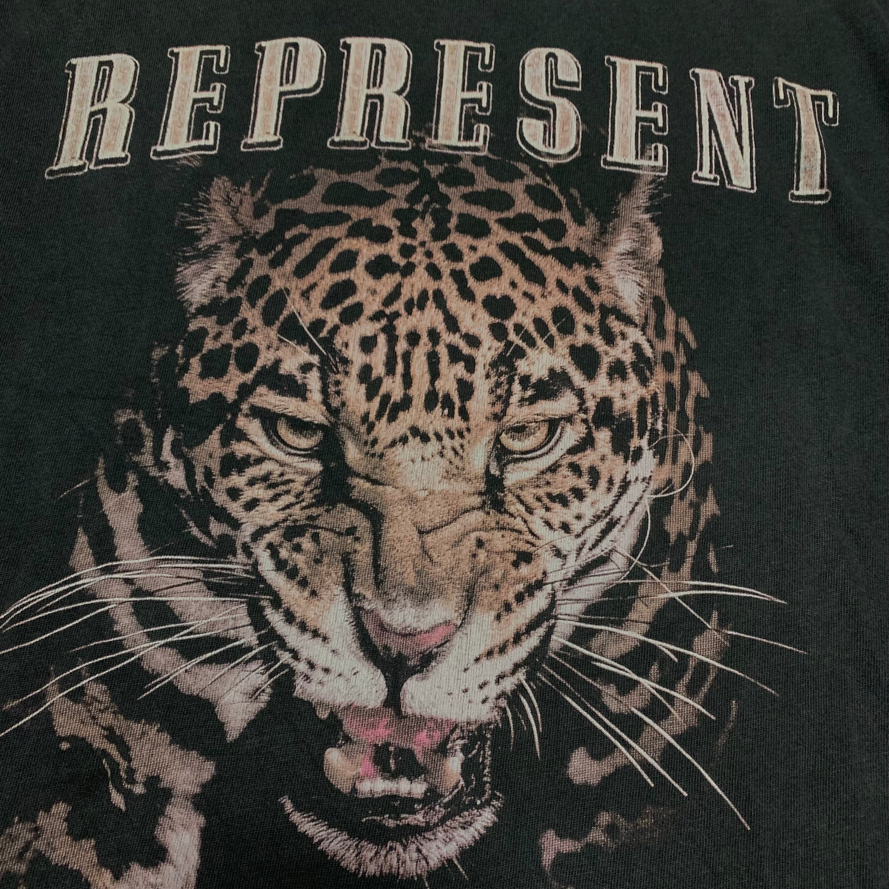 Represent XS Leopard Graphic Vintage Black Tee