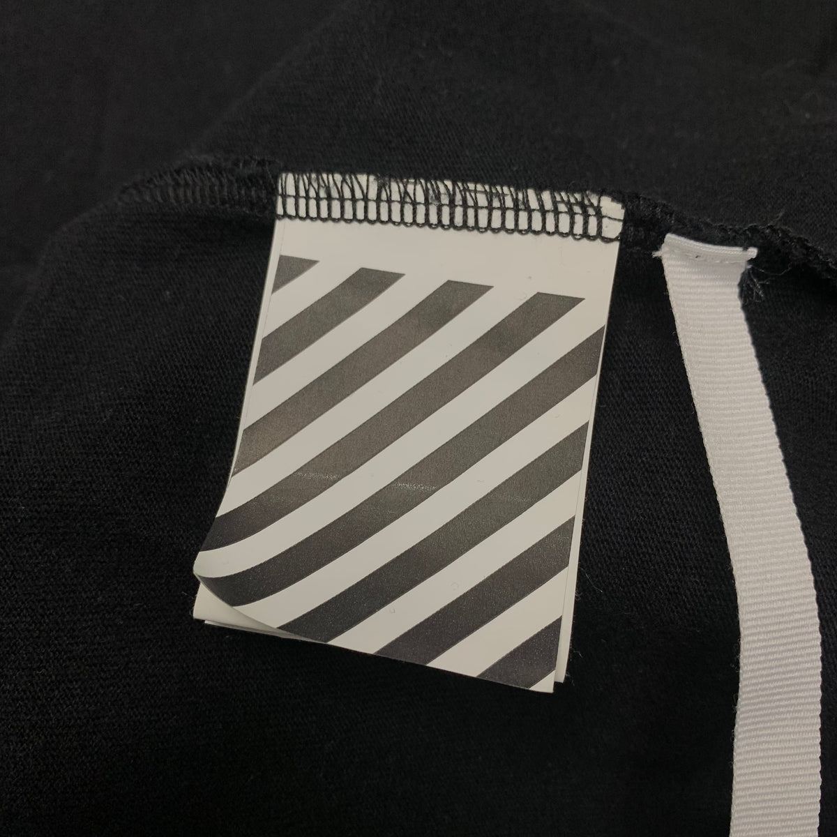Off White Small Tee Masking Tape Arrows Black T-Shirt Virgil Abloh