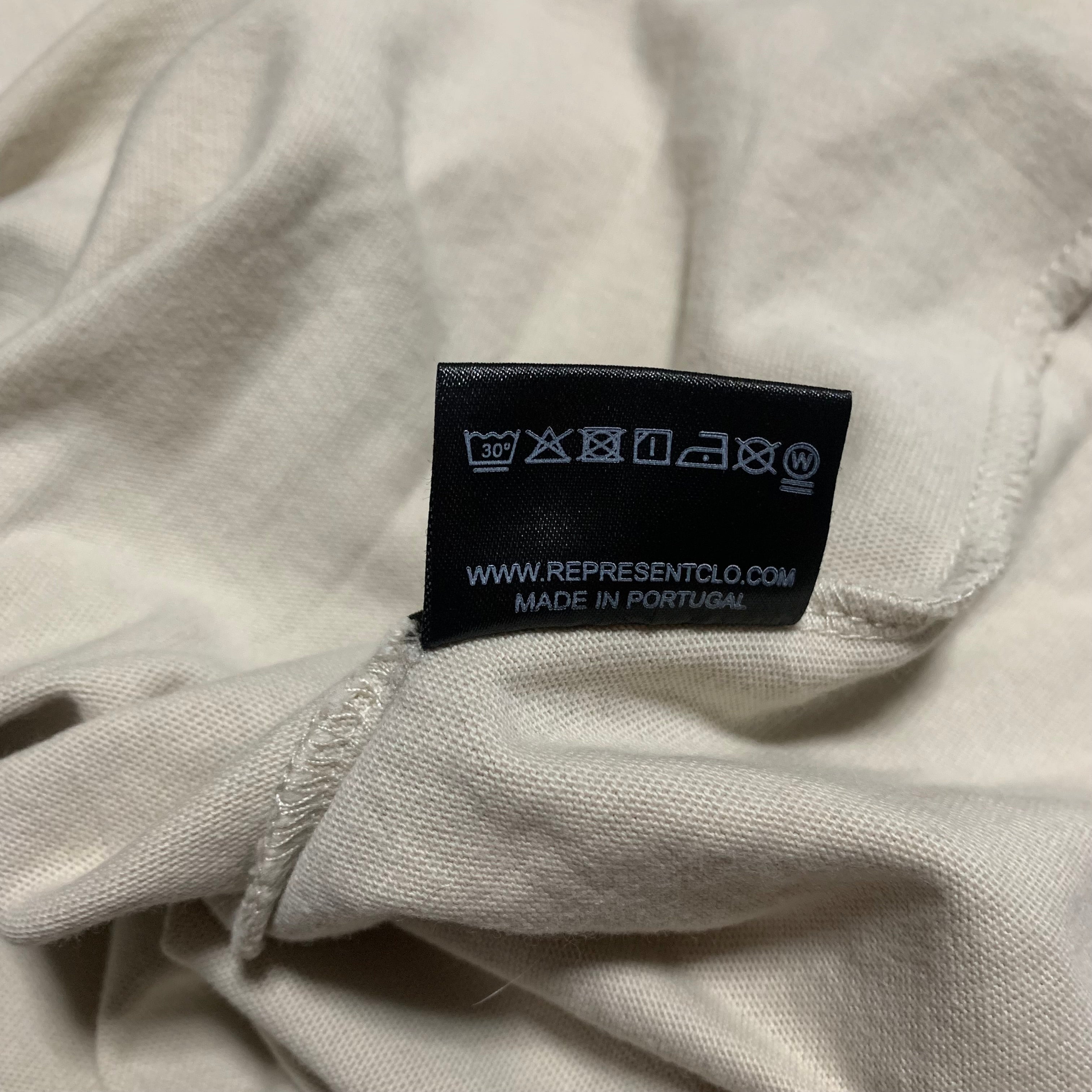 Represent Small Snake Graphic Vintage White Tee
