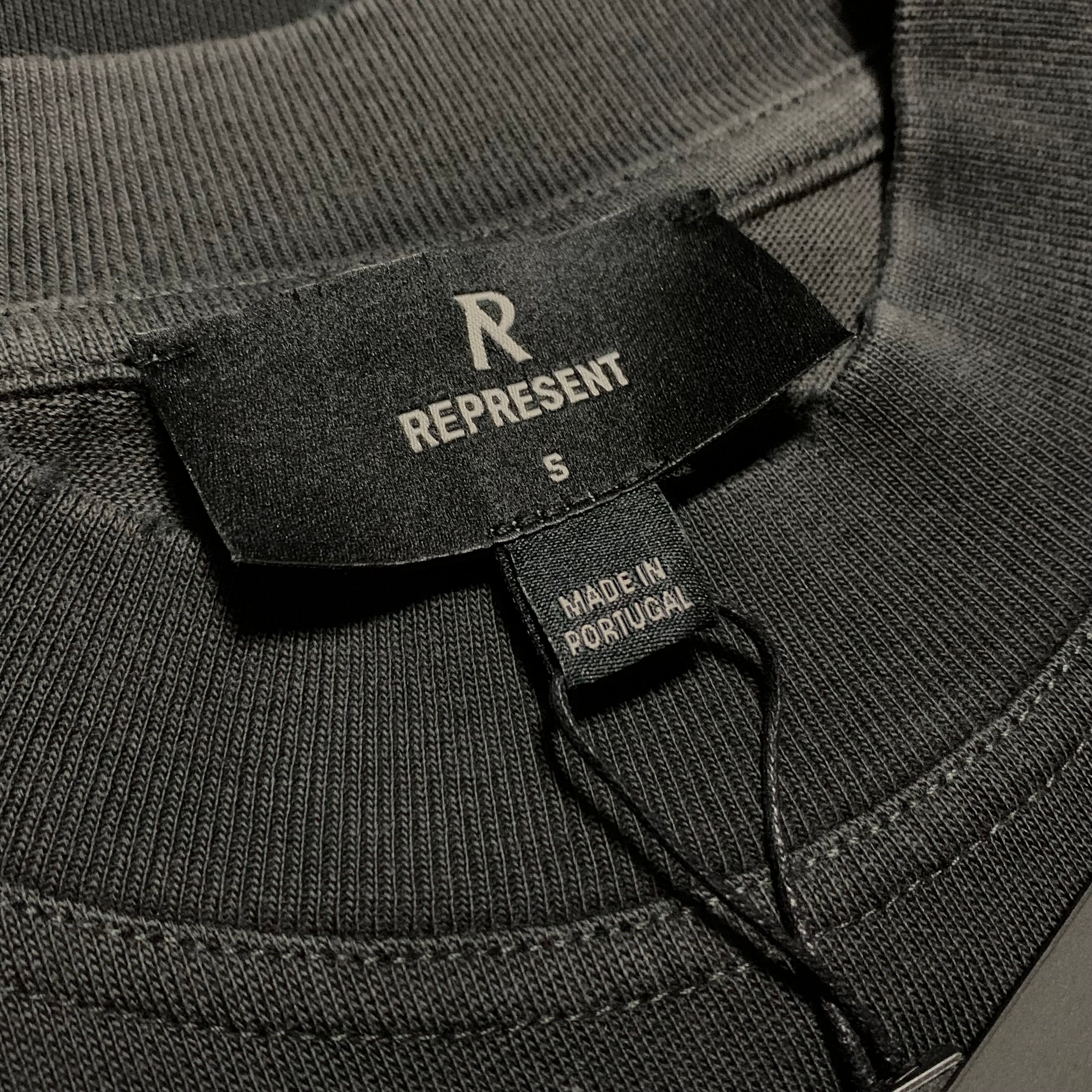 Represent Small Only The Strong Survive Vintage Black Tee Shark Graphic