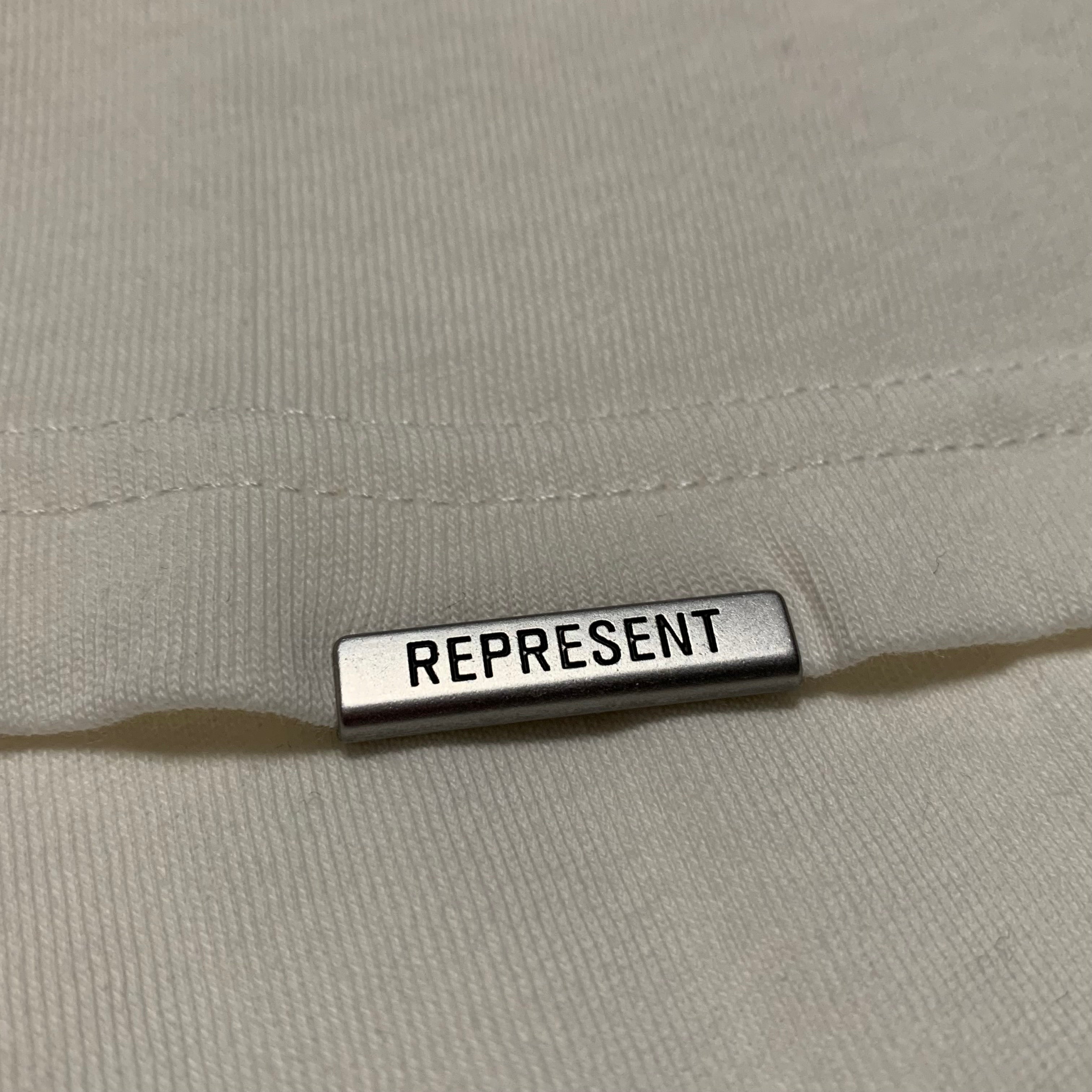 Represent Small Oasis Owners Club Flat White Tee