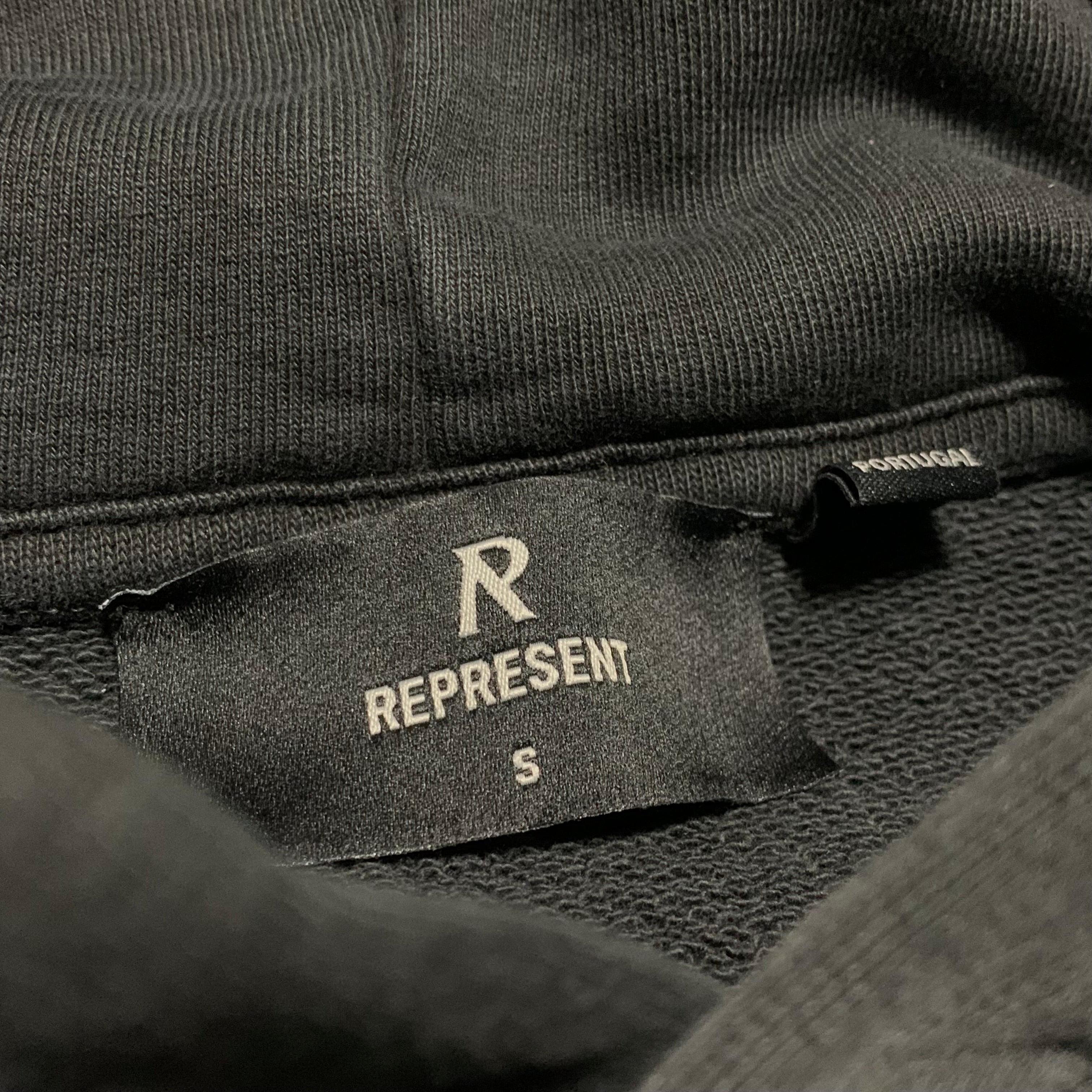Represent Oasis Small Hoodie Maine Road Washed Black Hoodie