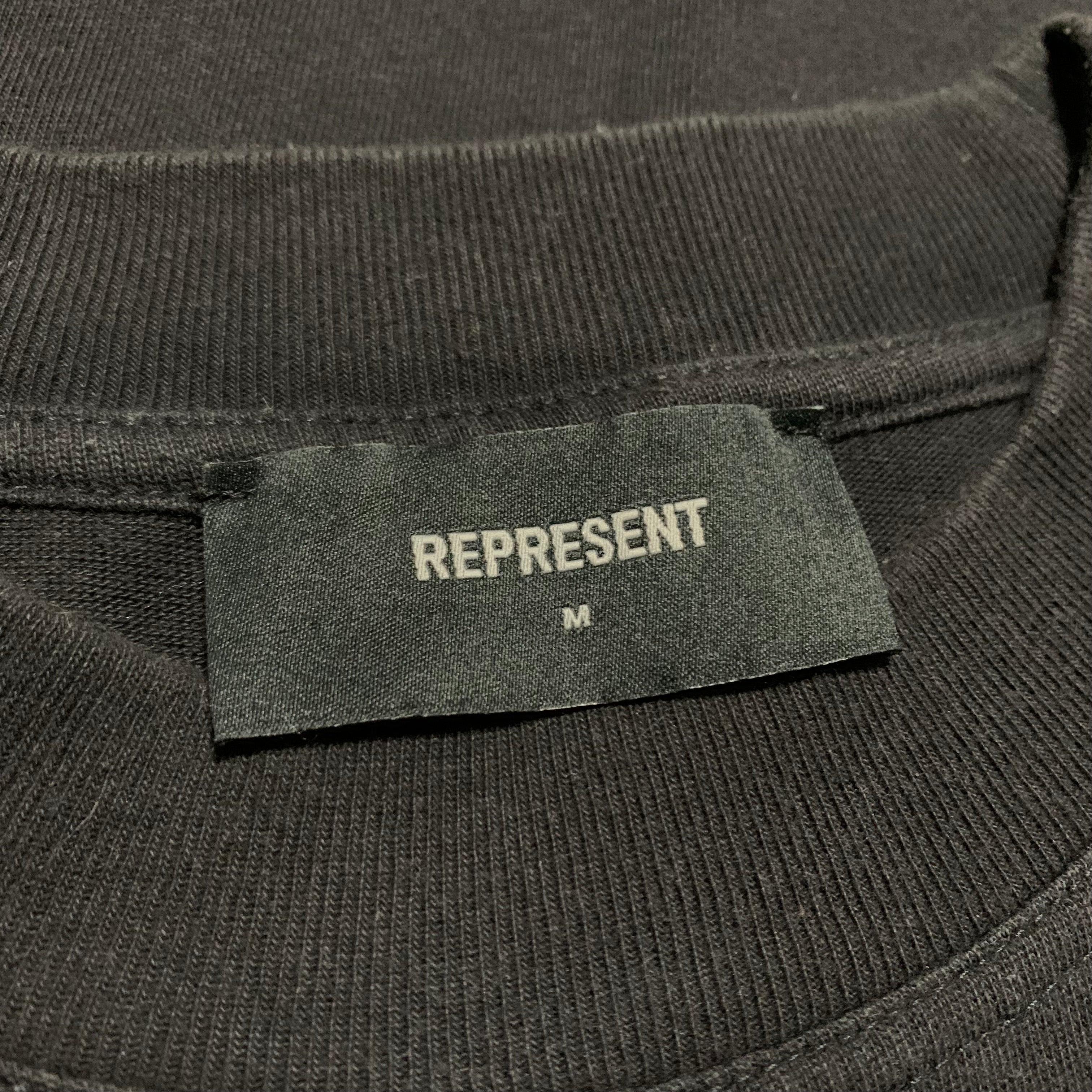 Represent Medium Enduring Spirit Off Black Tee