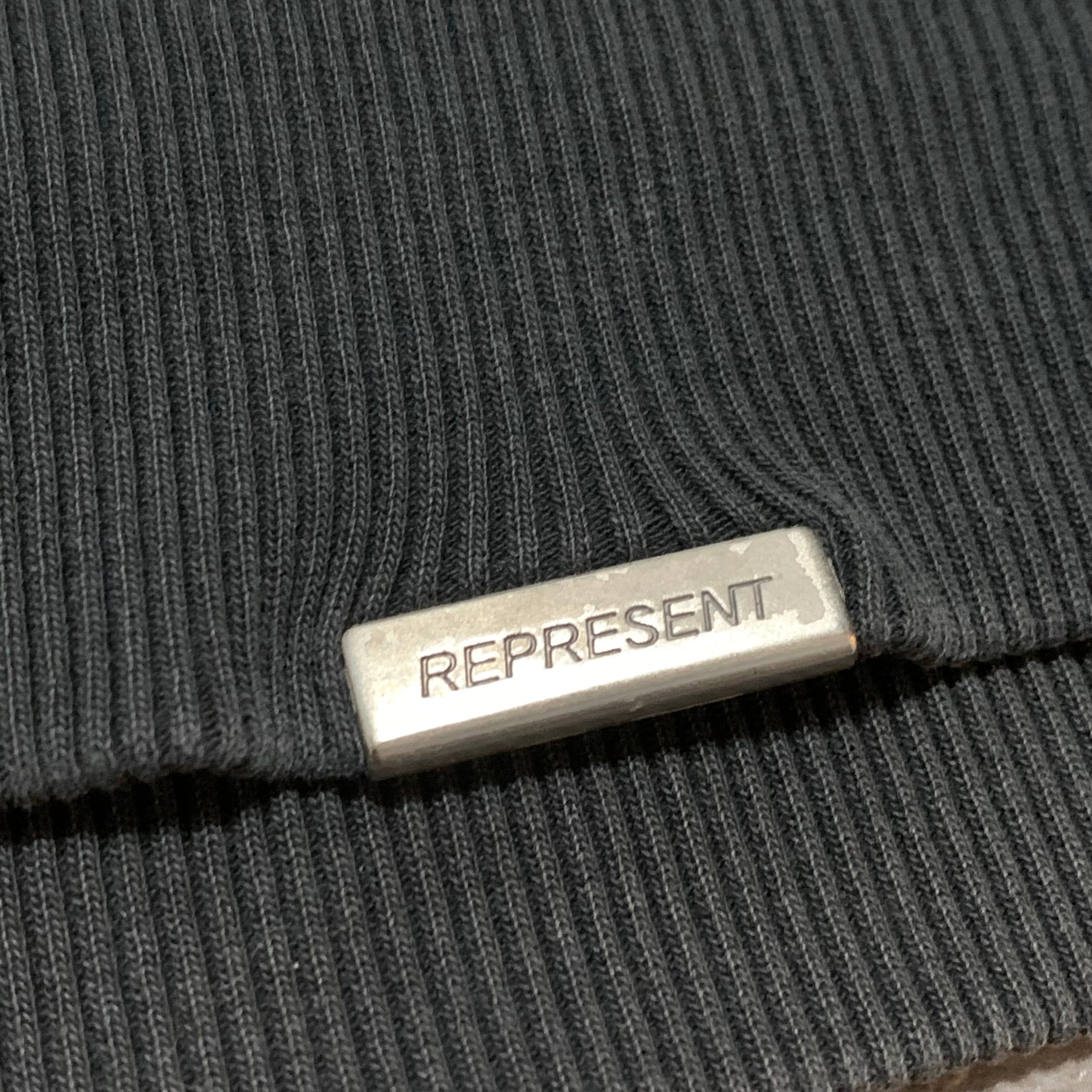 Represent Small Blanks Vintage Black Sweater Sweatshirt Crewneck