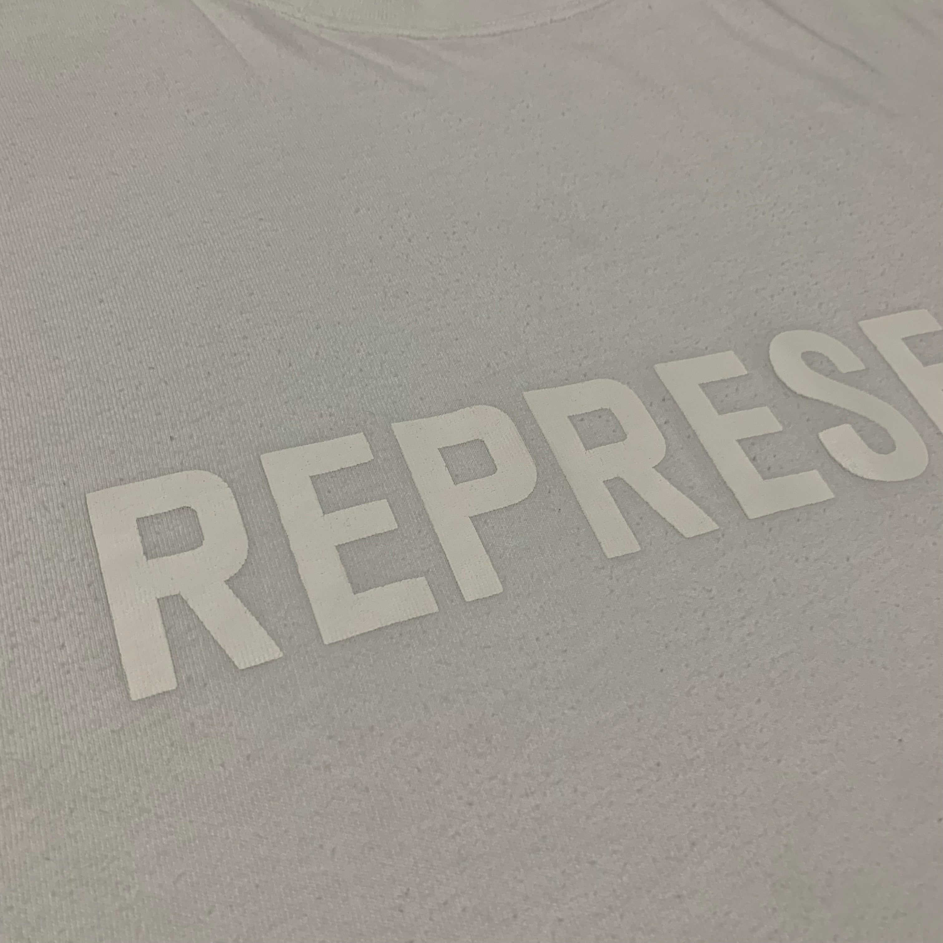 Represent XS REP Flat White Tee