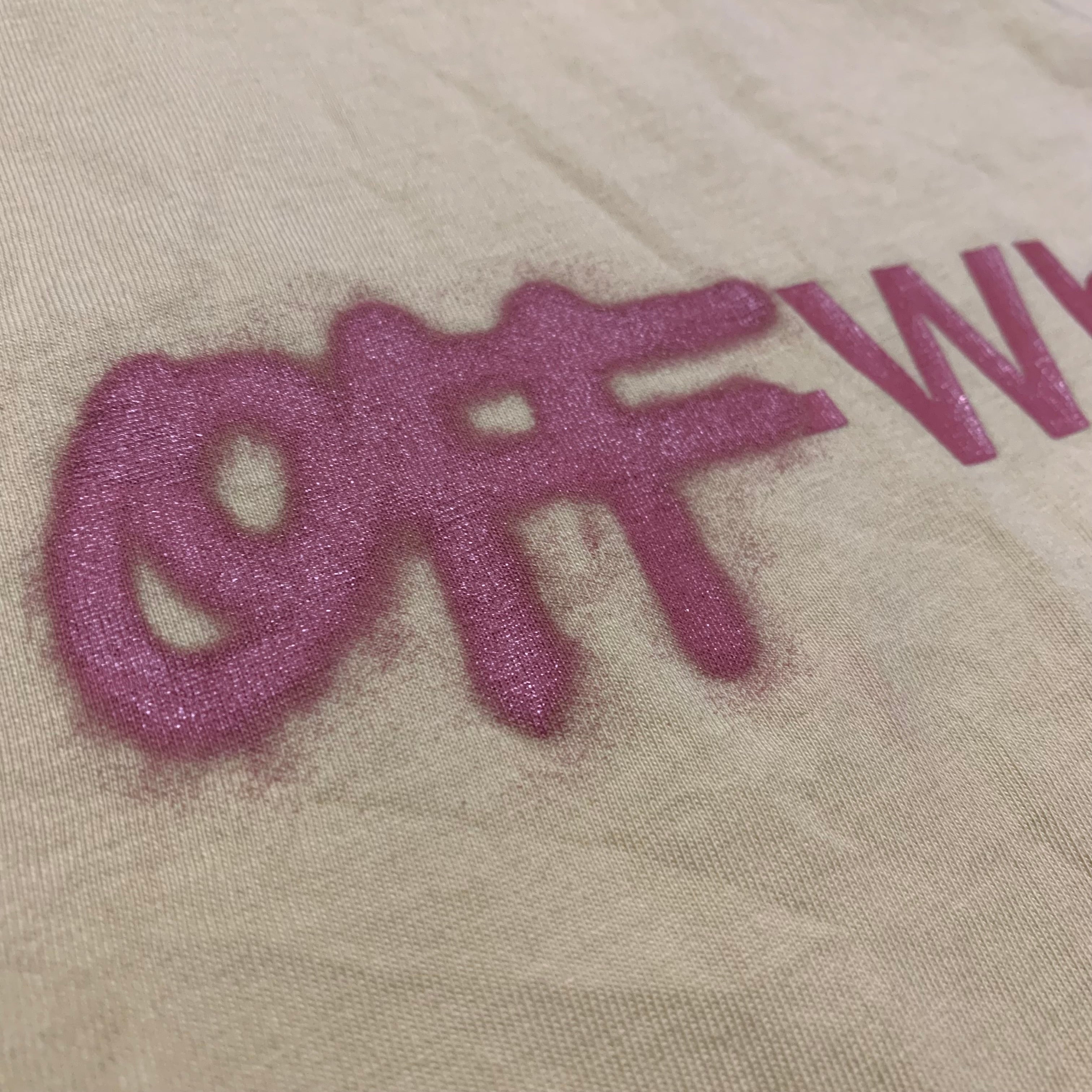Off White Medium Spray Yellow Tee Virgil Abloh (OWAA089F22JER007)