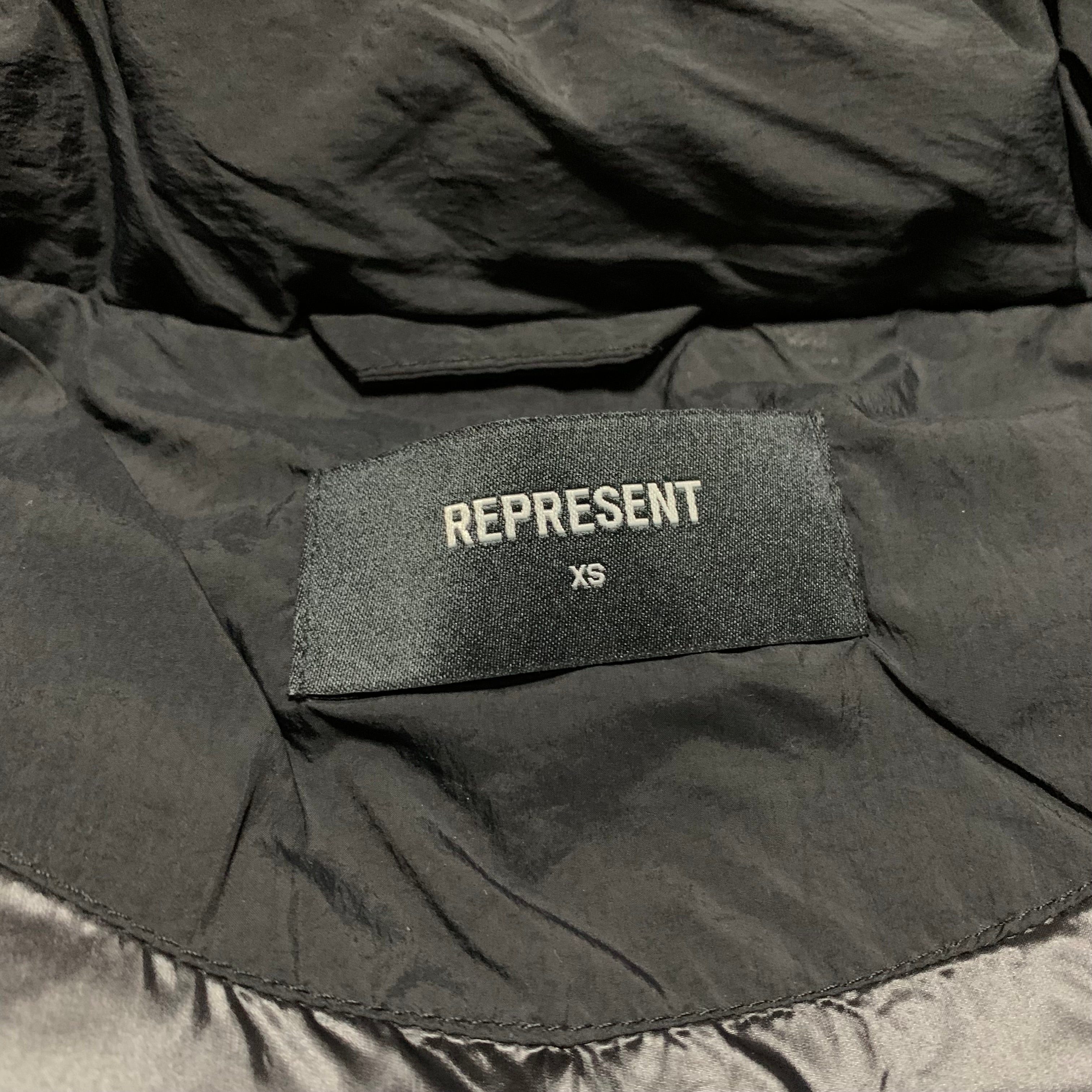 Represent XS Puffer Vest Black Gilet Oversized 2022