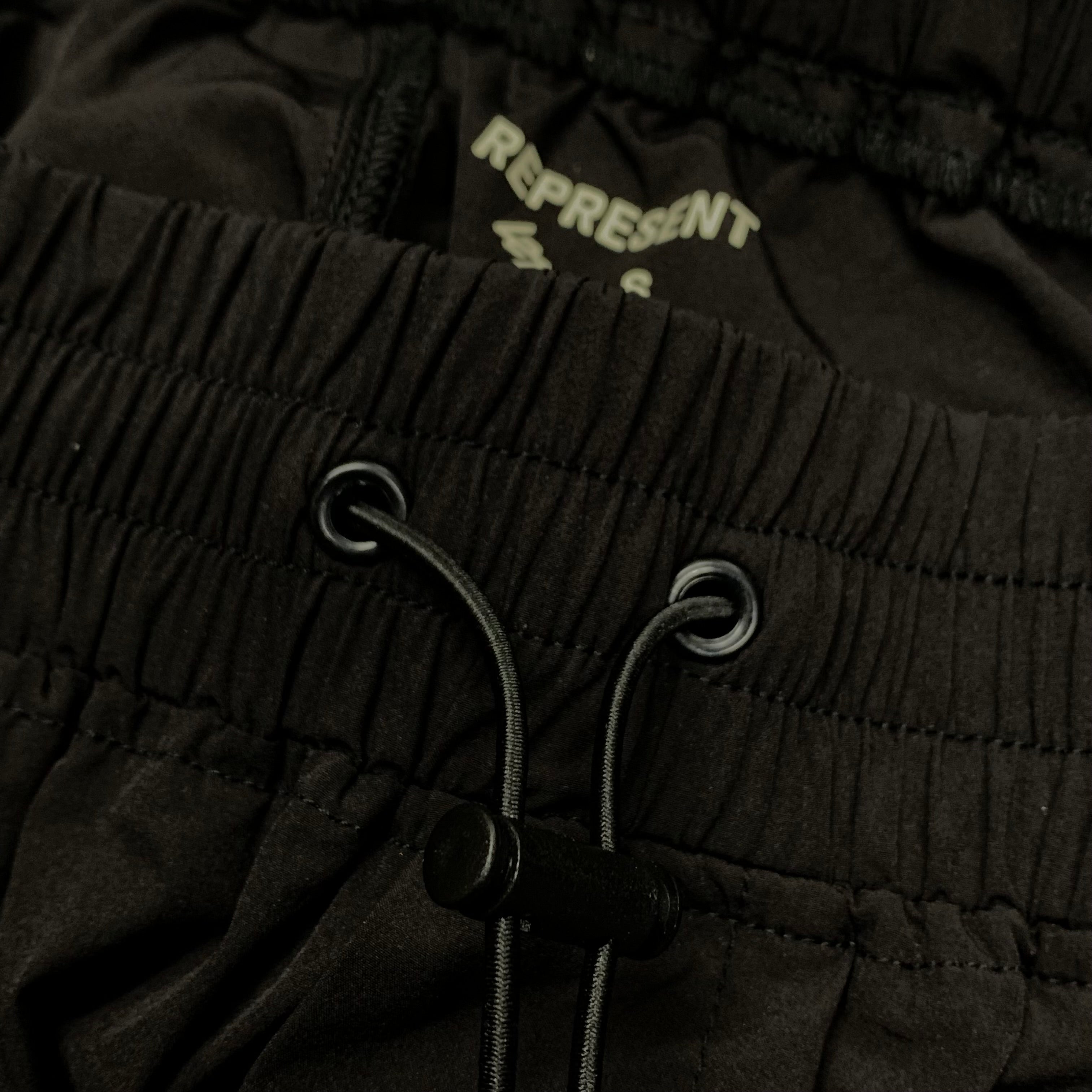 Represent Small Shorts 247 Pants Black Bottoms