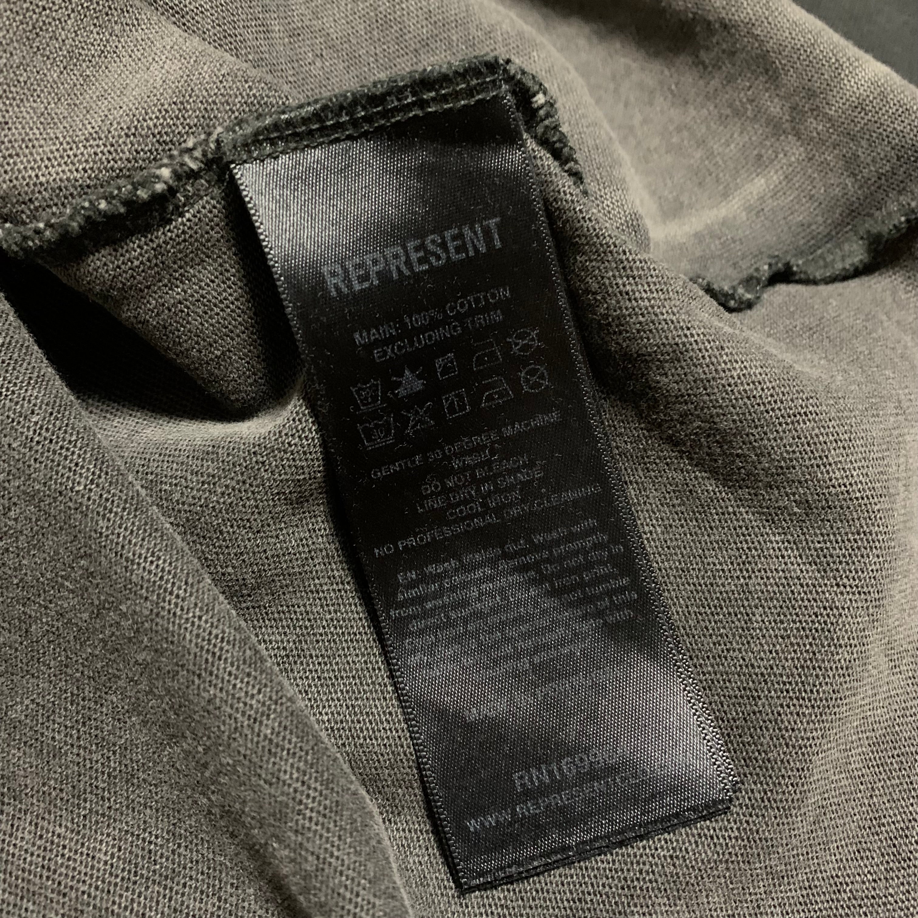 Represent XS Thoroughbred Dog Vintage Black Tee