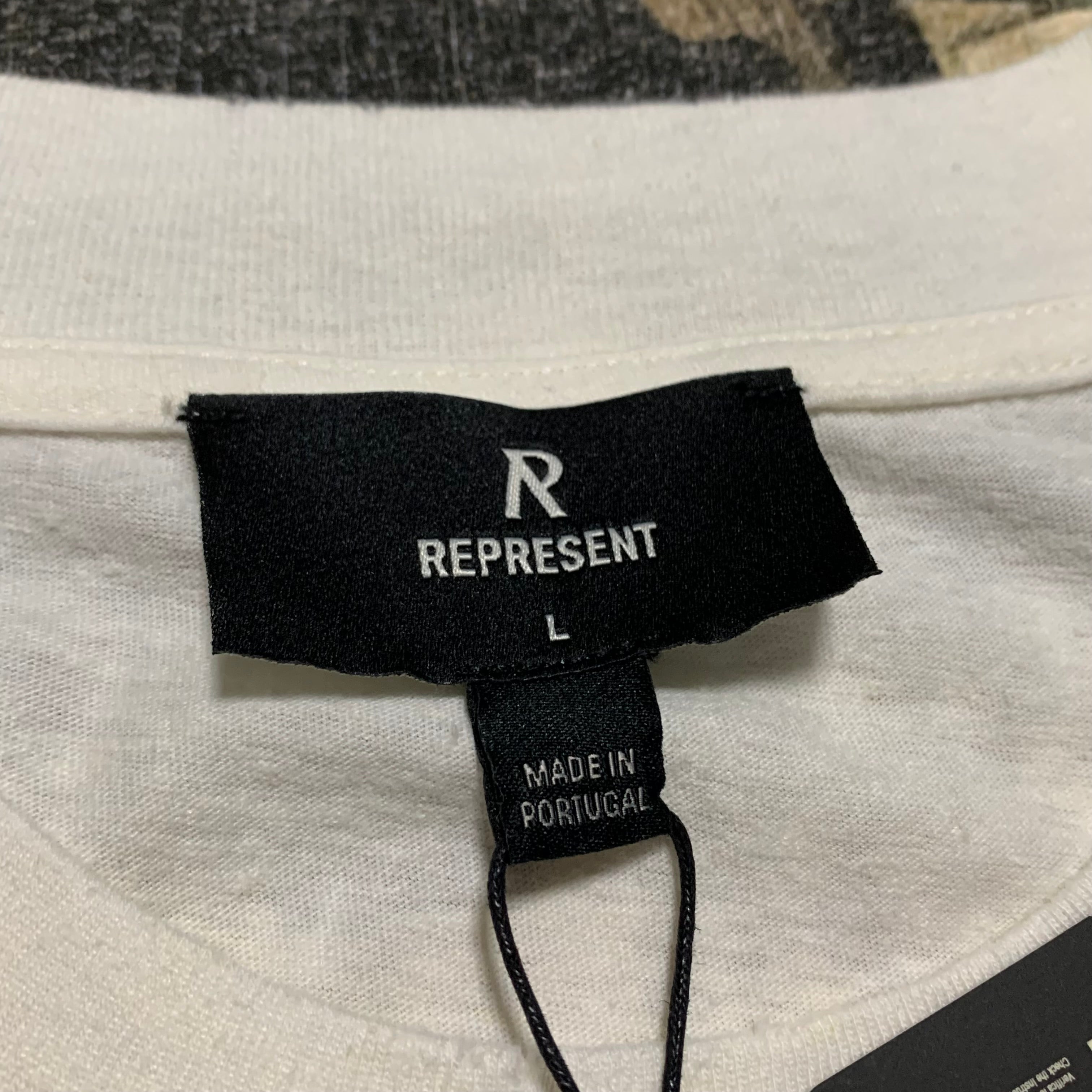 Represent Large Revere Manor Aged White Tee